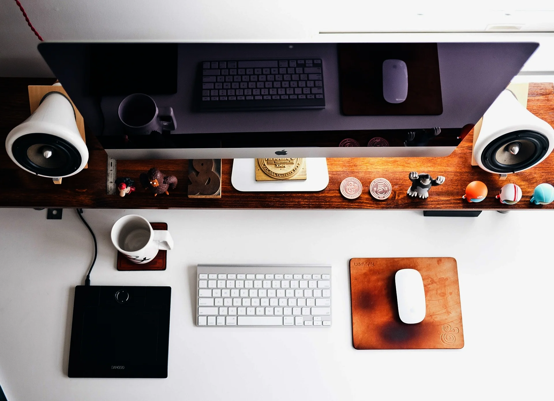 home-office-569359_1920.jpg