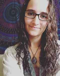 Sara is an aspiring healer, with a deep interest in holistic therapy and plant medicine. She is the creator of Finding Quintessence , a blog dedicated to offering insight and resources to those who are interested in bringing balance to their mind, body and soul. She is currently studying clinical aromatherapy and enjoys creating natural body care products for her etsy shop Batiah Botanicals . In her free time she loves live music, road trips and movie nights.
