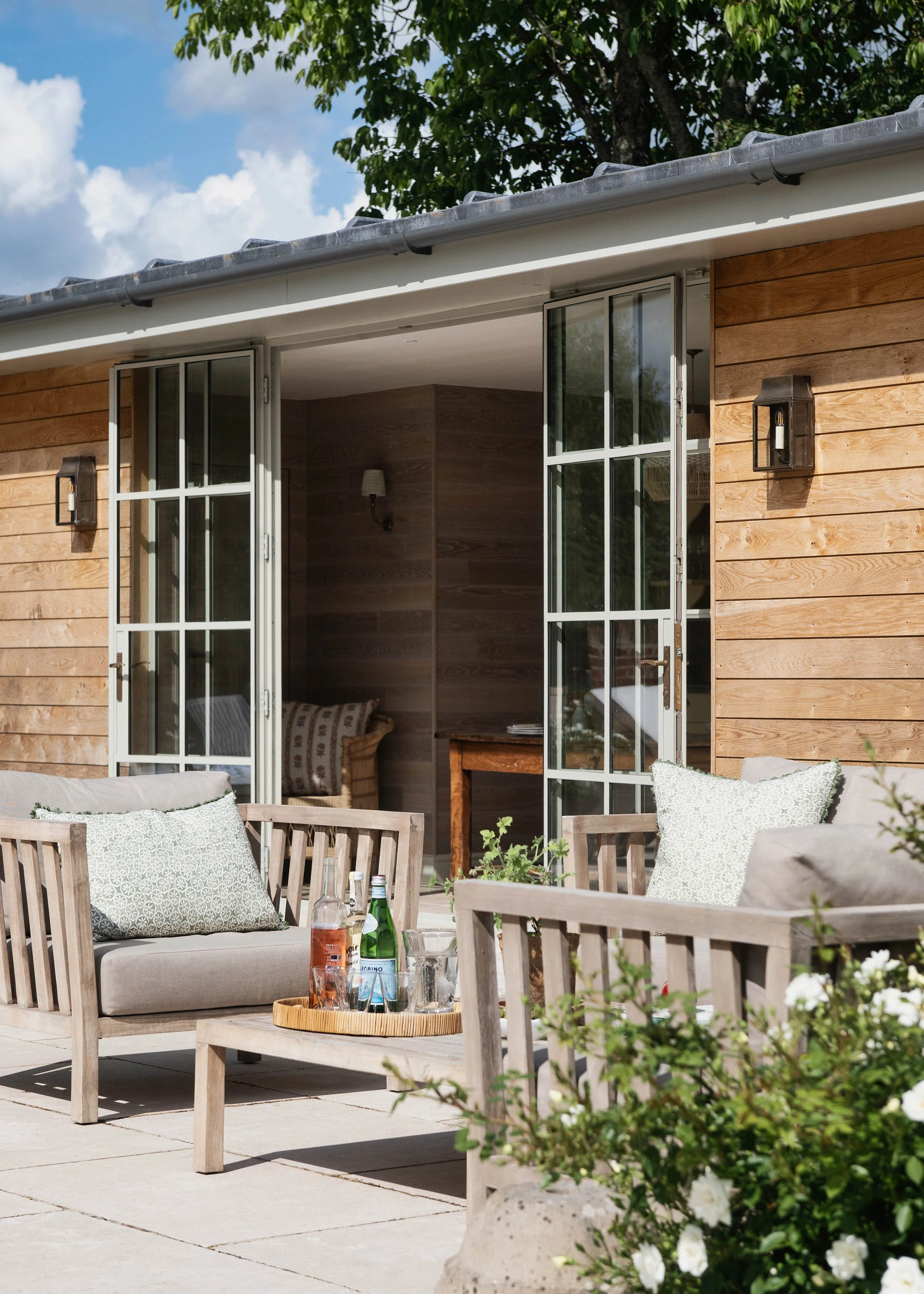 Pool House_Web Res_003.jpg