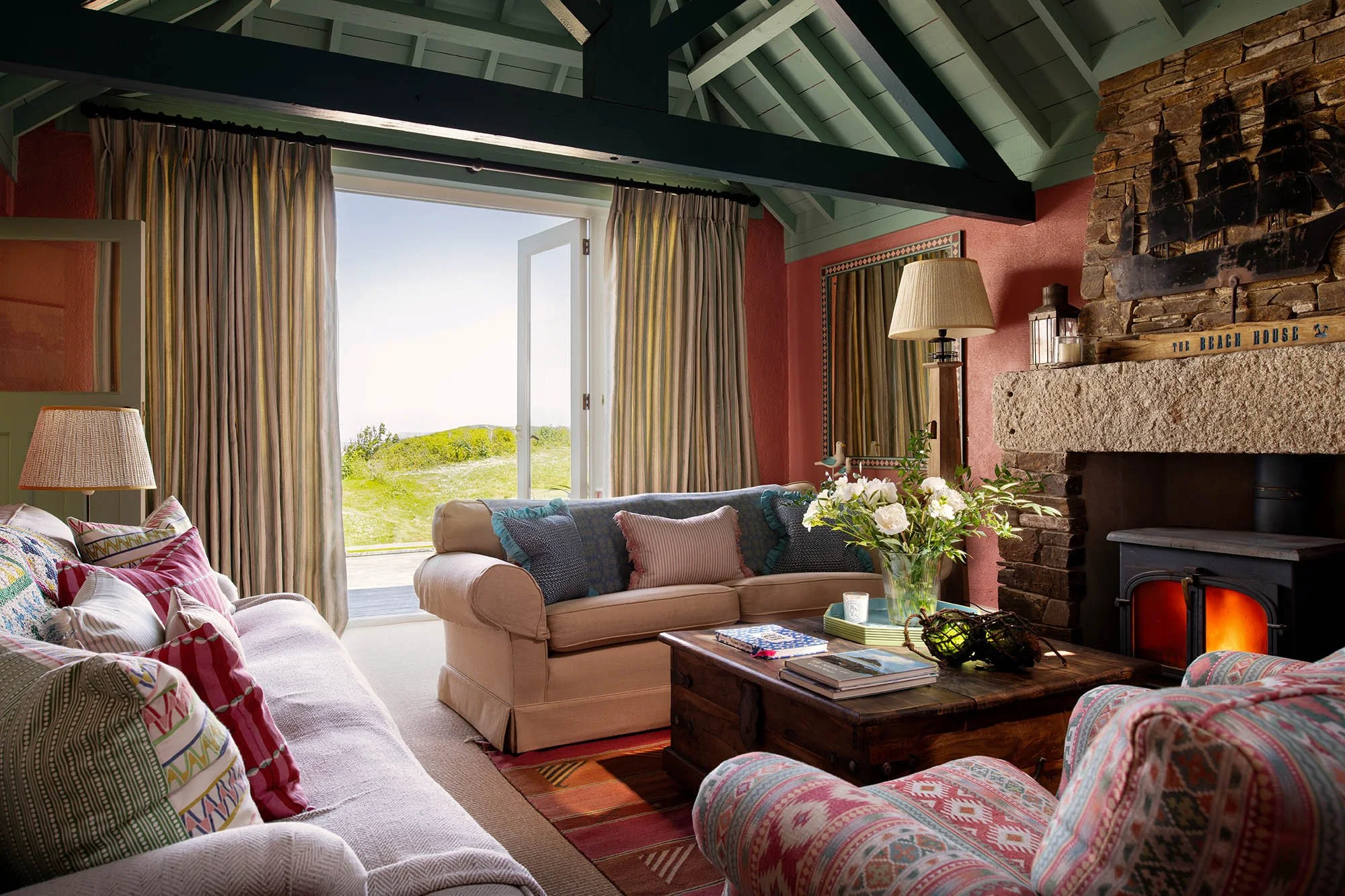 Beach House_web res_001.jpg