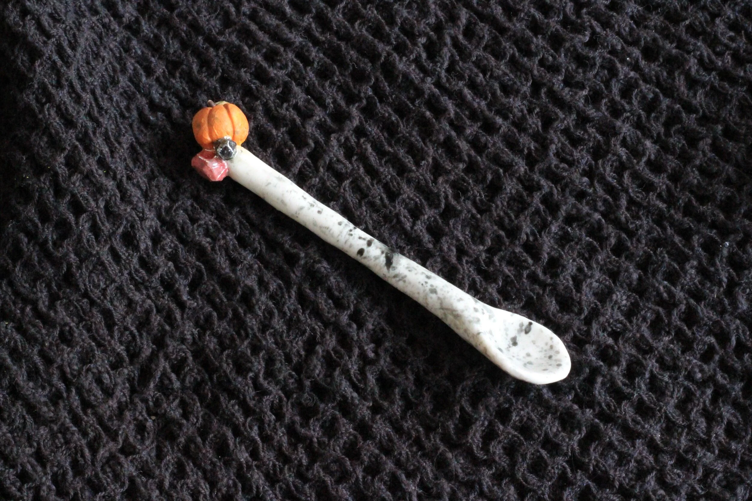 7253FDB7-388E-4B9C-9240-C540E18869E8