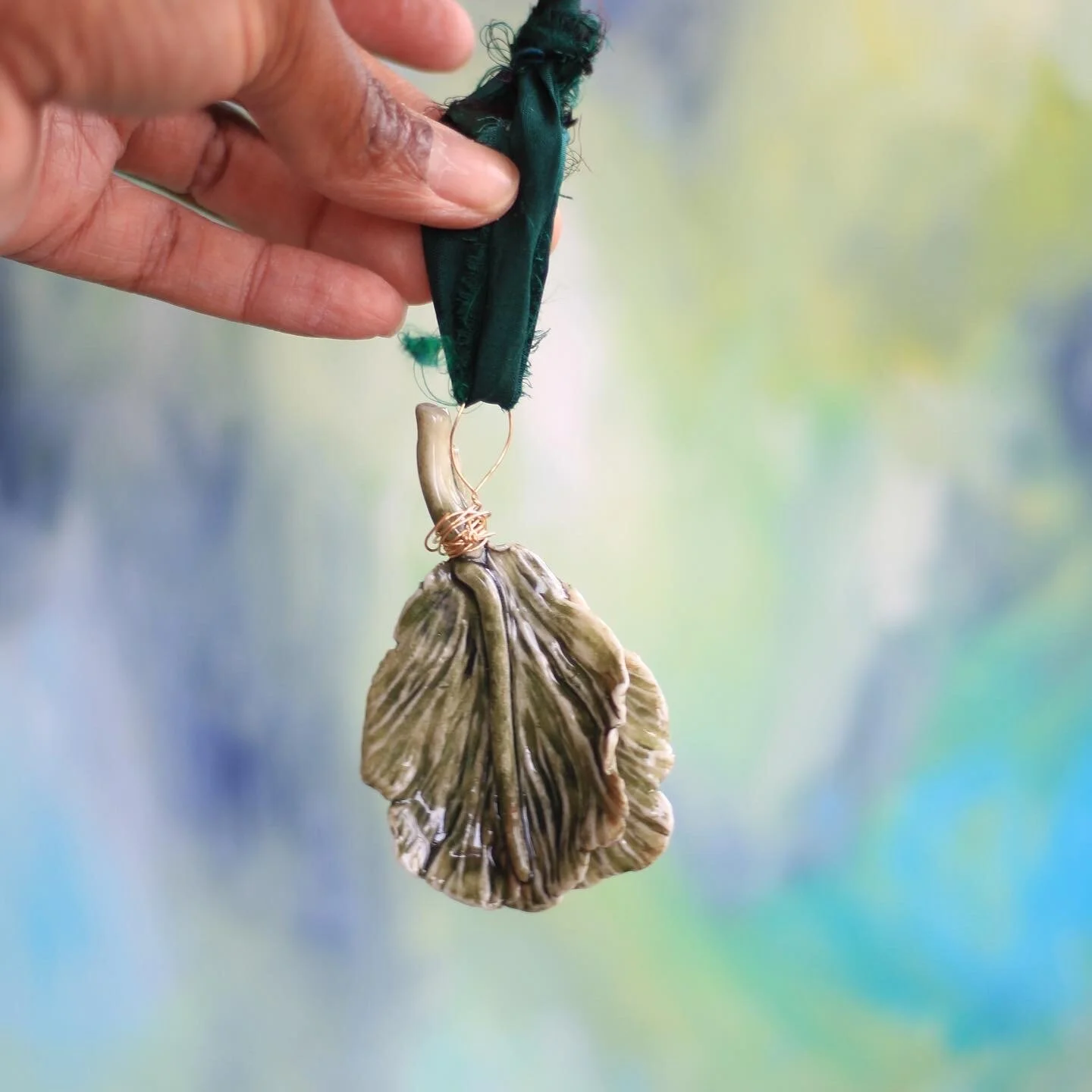 B5970611-859E-4942-87FD-7F6FA96272C3