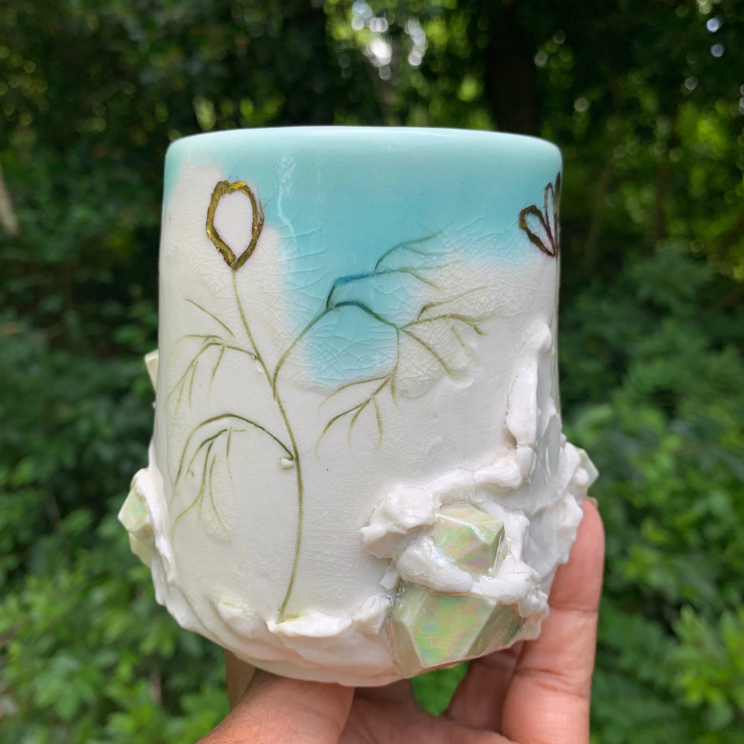 E5E8AA05-4F21-4DFE-BE3E-9A49DF230E40