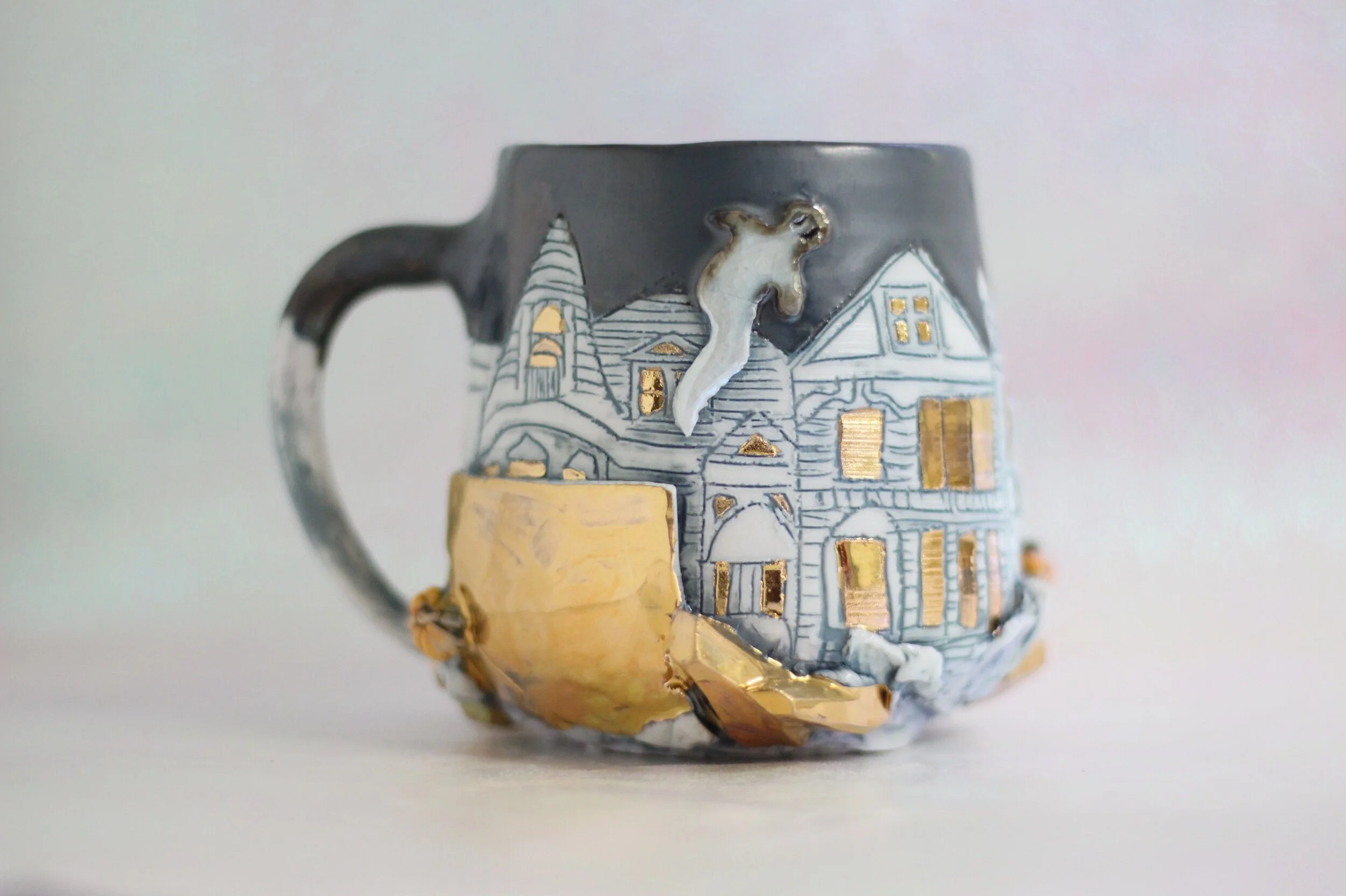 FFE5C3B4-D0A8-42E7-A8AA-EB46D4610EF1