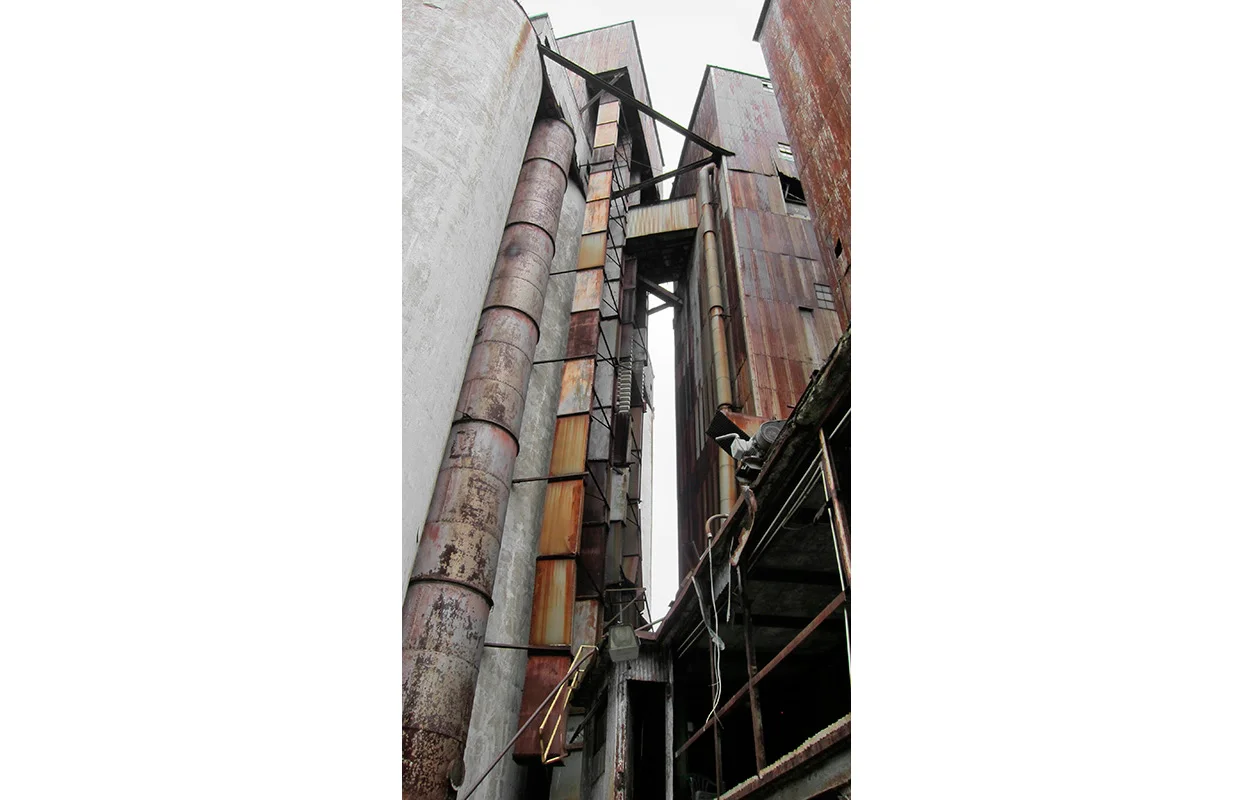 Silo Project & The Beauty of Empty 1 Archival print approximately: 19" x 14"