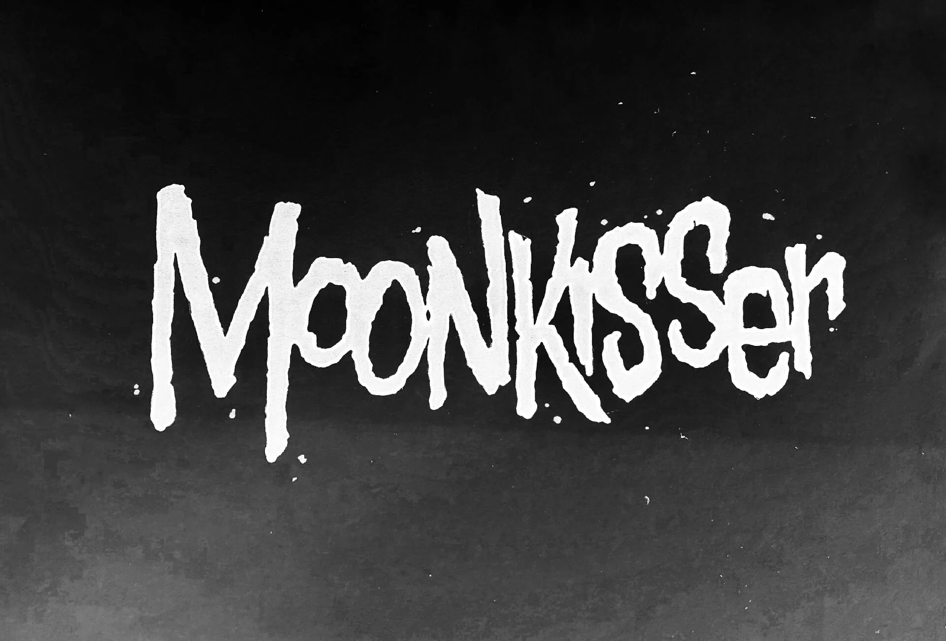 j25_portfolio-moonkisser-08.jpg