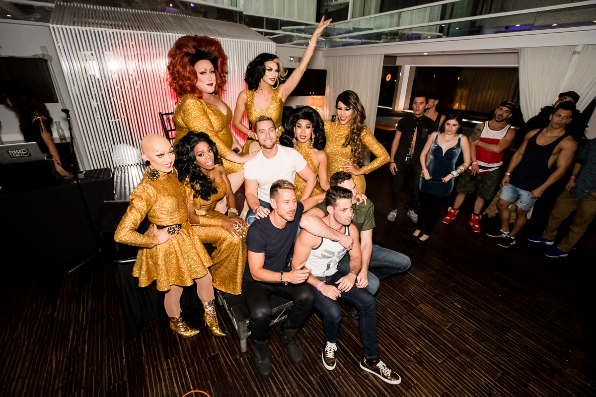 LAW__FOOD_20170924_VossEventsDragBrunch__TylerHagen_044.jpg