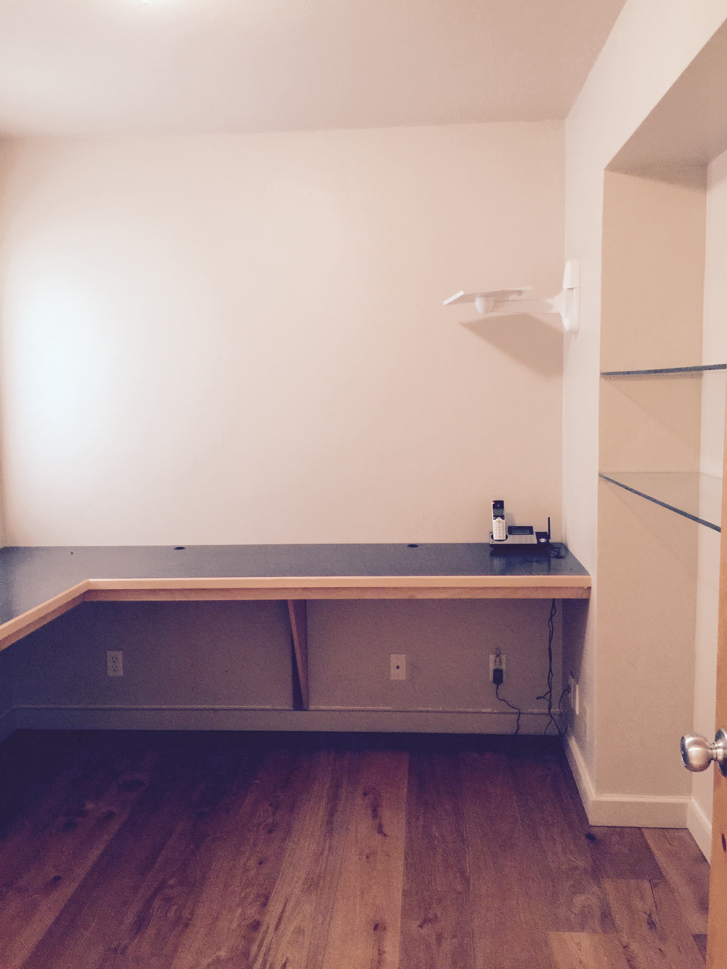 Incomplete office (Before)