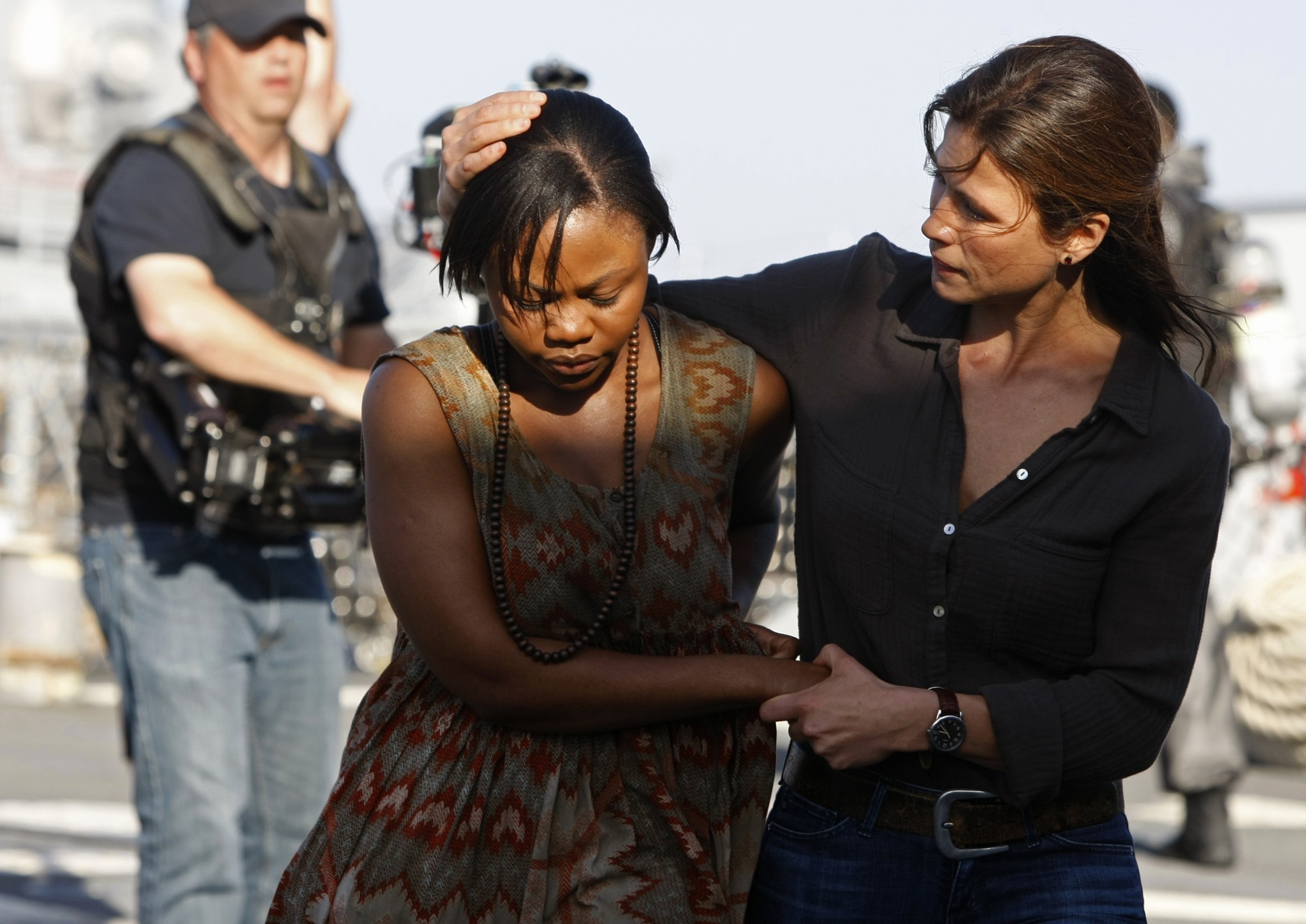 Last_Ship_LA_Times_Hope_Wilson_Rhona_Mitra.jpg