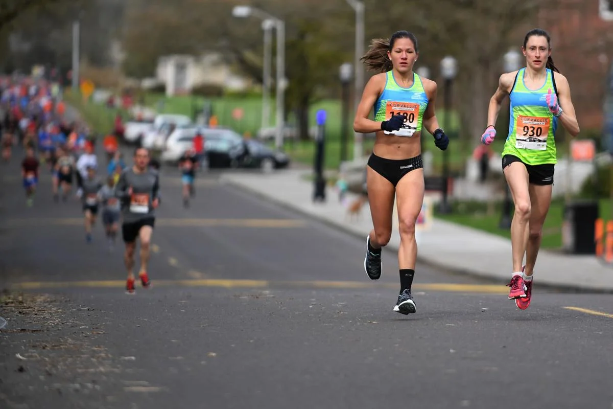 Kristen Rohde, right, with HPW Elite Teammate Tara Welling. (photo: Gazette Times )