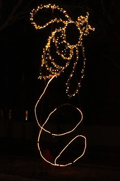 Honey the Friendly Honeybee - Beehive Tavern.JPG