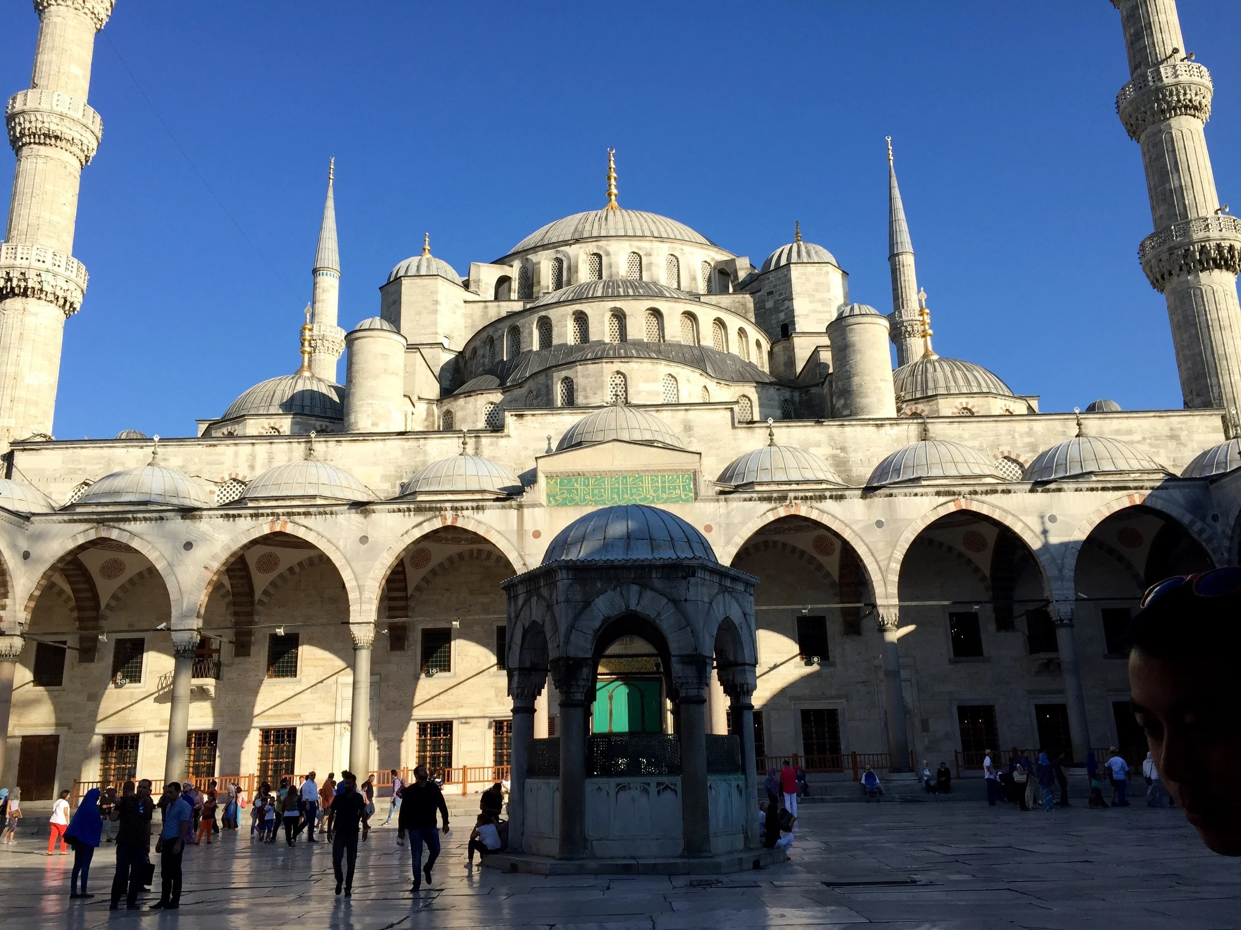 The 5 Must See Sites in the Historic Peninsula of Istanbul