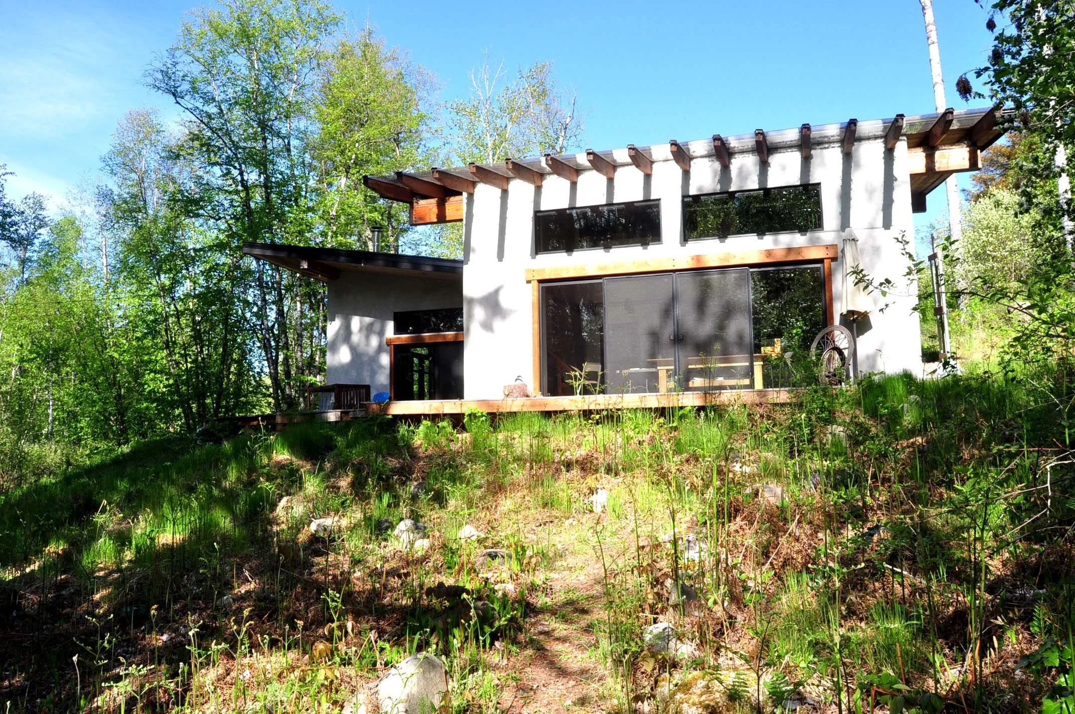 Photo of the residence from the studio side
