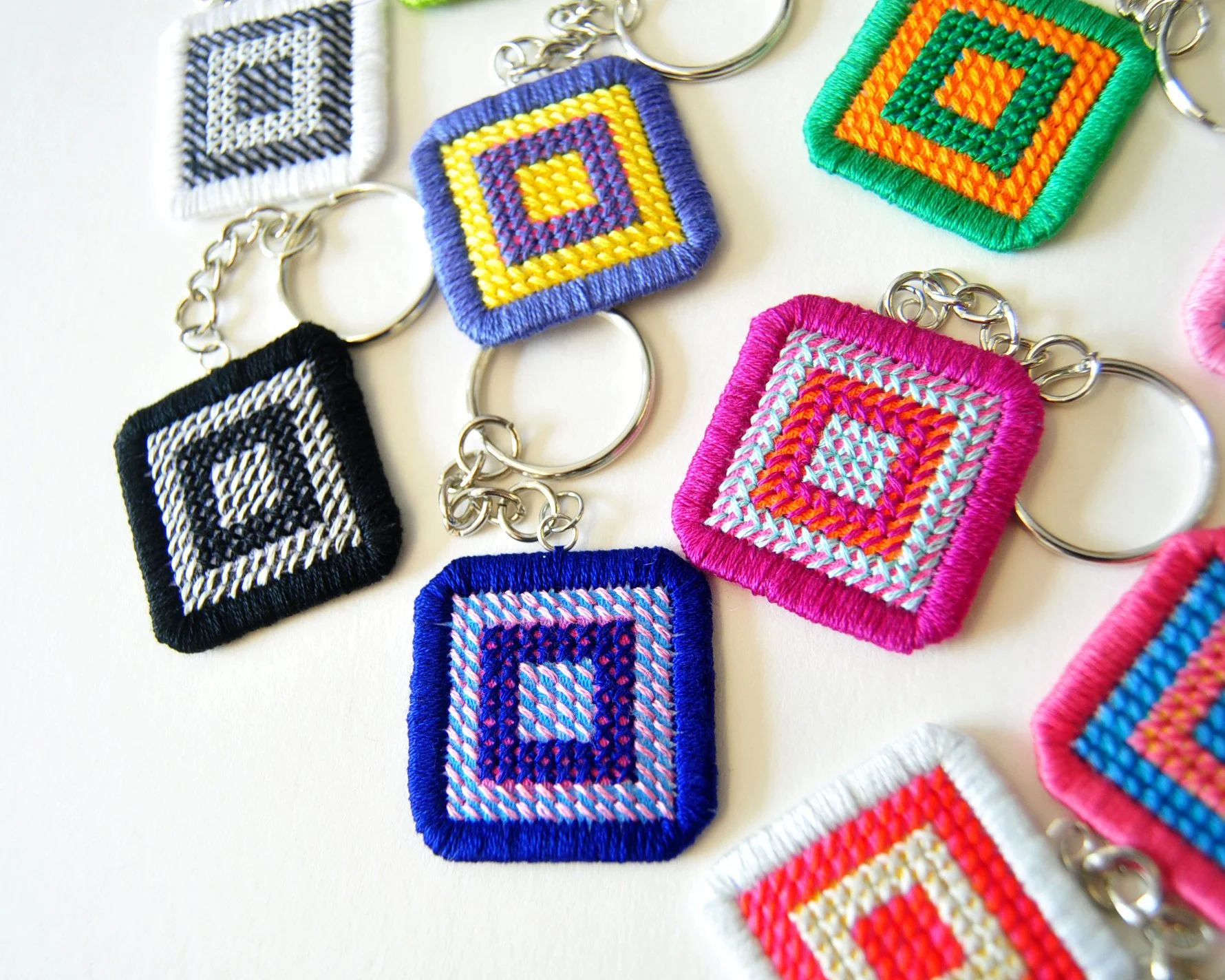 X-Stitch_KeyChains_2026_3_4-5 ratio.jpg