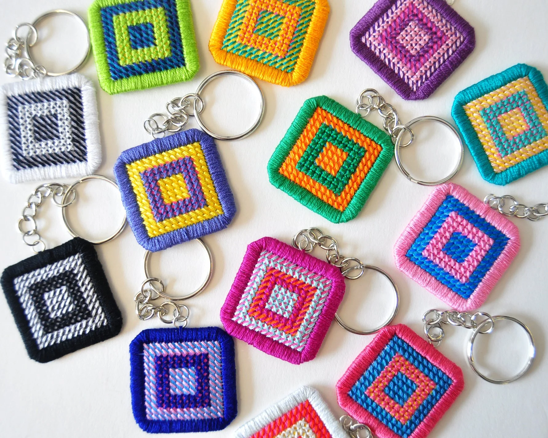 X-Stitch_KeyChains_2026_4_4-5 ratio.jpg