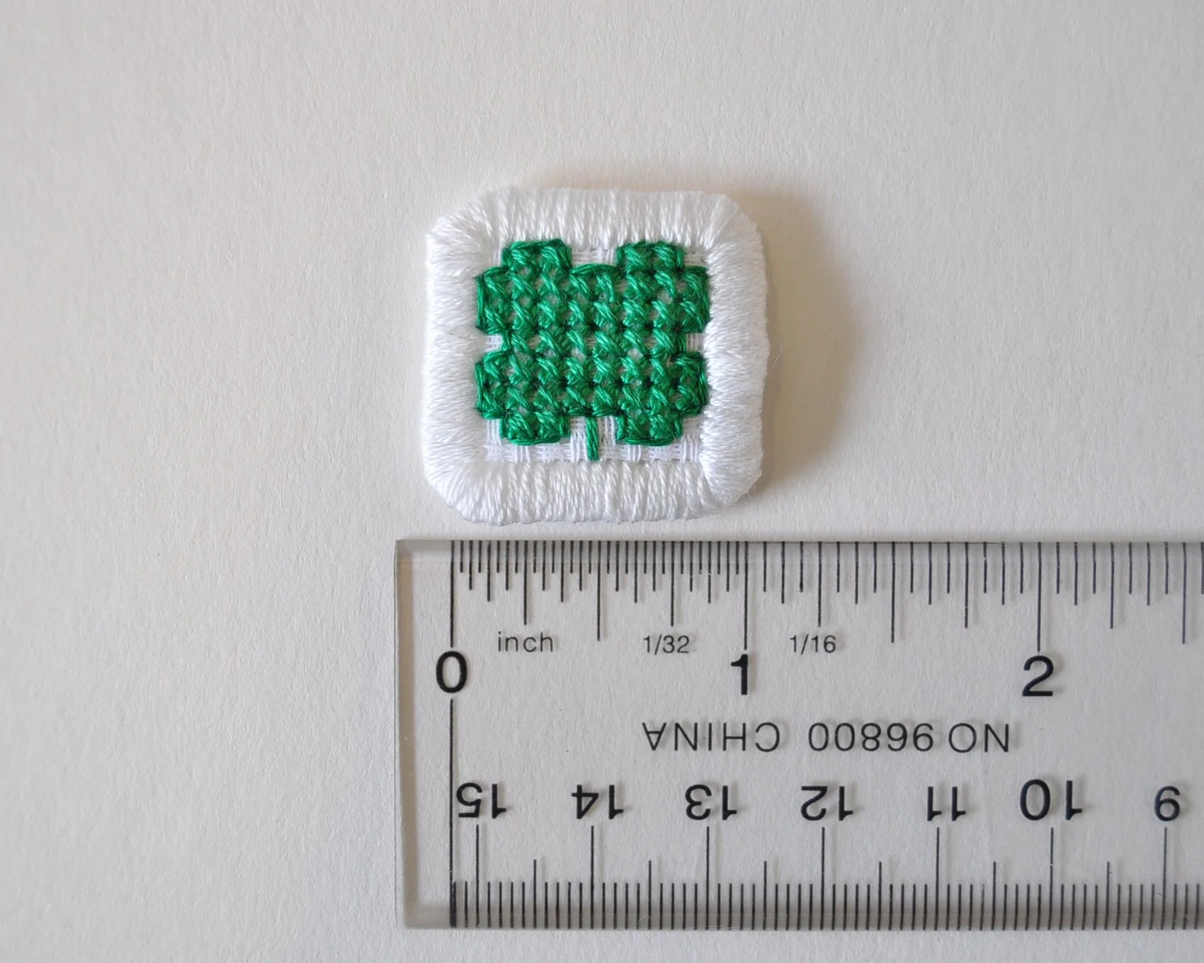 ICMG_Mini Clover_size.jpg