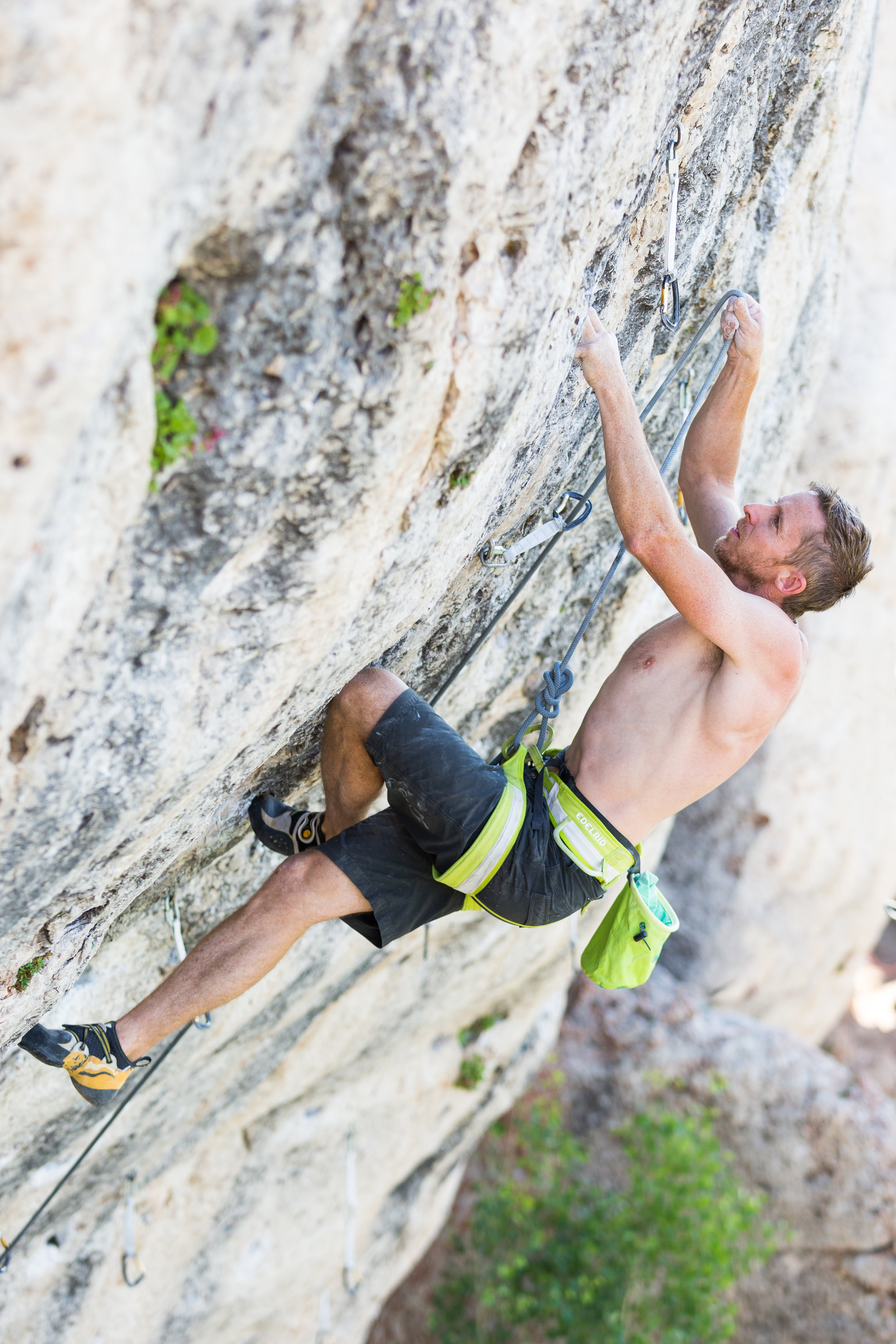 Tommy Caldwell cruises up Bobcat Logic (5.12C) in Wild Iris, Wyoming.