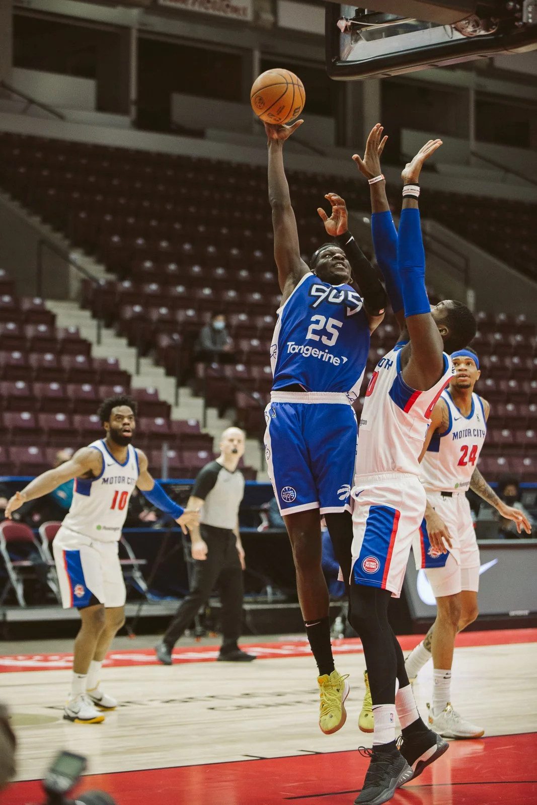 RAPS905_GAMEVSMOTORCITY_JAN262022_FAVES_AmandaLeeCoffey-10.jpg