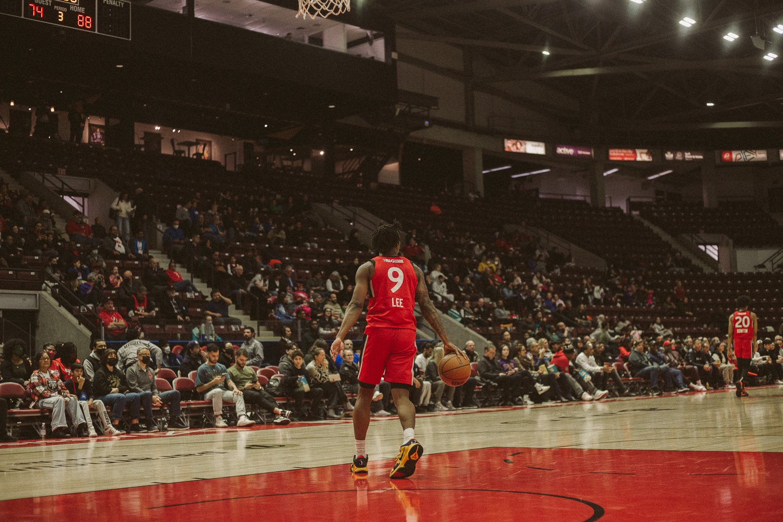 RAPS905_GAME3VSLONGISLANDNETSNOV21FINALS_AmandaLeeCoffeyCoffey-88.jpg