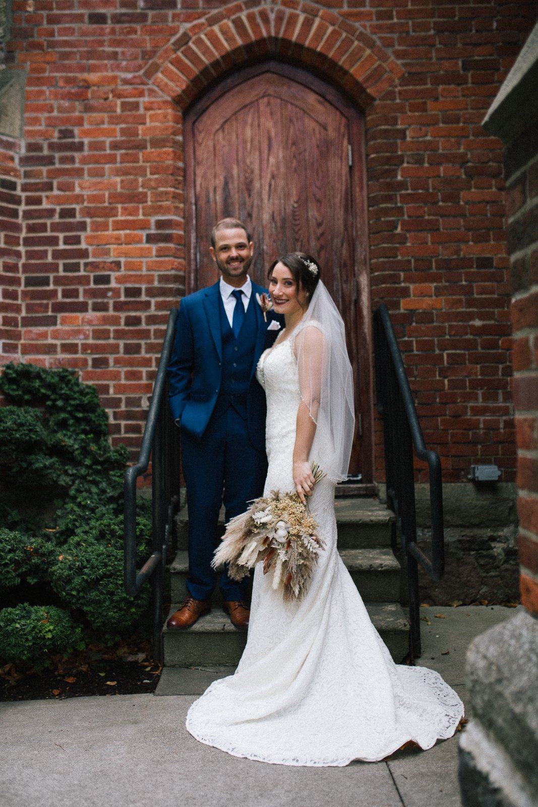 CHRISTINA+RYAN_WEDDINGSNEAKPEEK_AMANDALEECOFFEY_OCT212023-33.jpg
