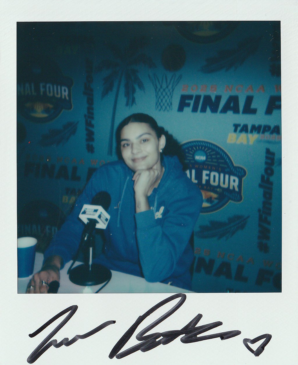 NCAAWBBPOLAROIDFINALS-12.jpg