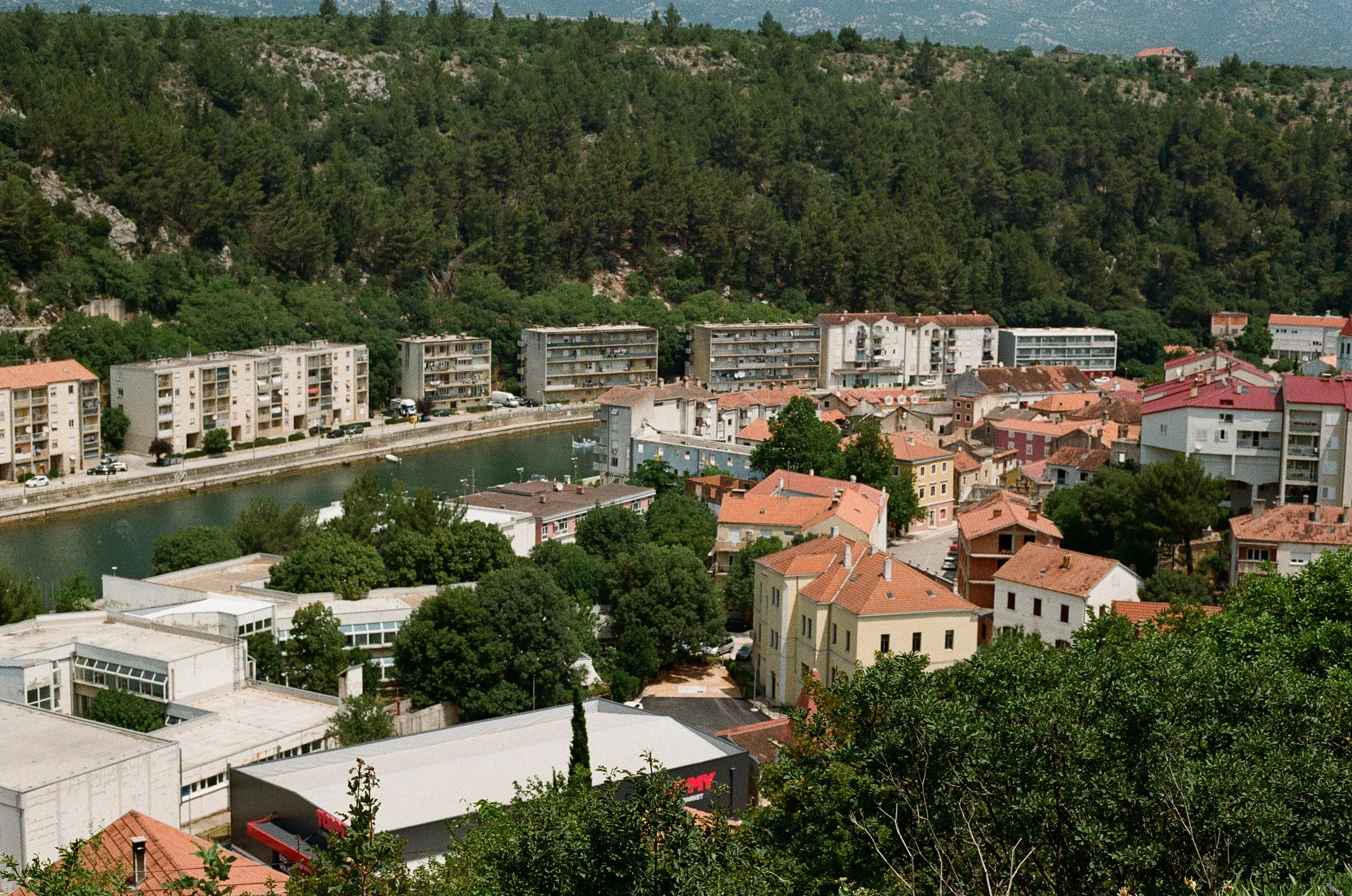 CROATIAEDITEDFILM_@AMANDALEECOFFEY-71.jpg