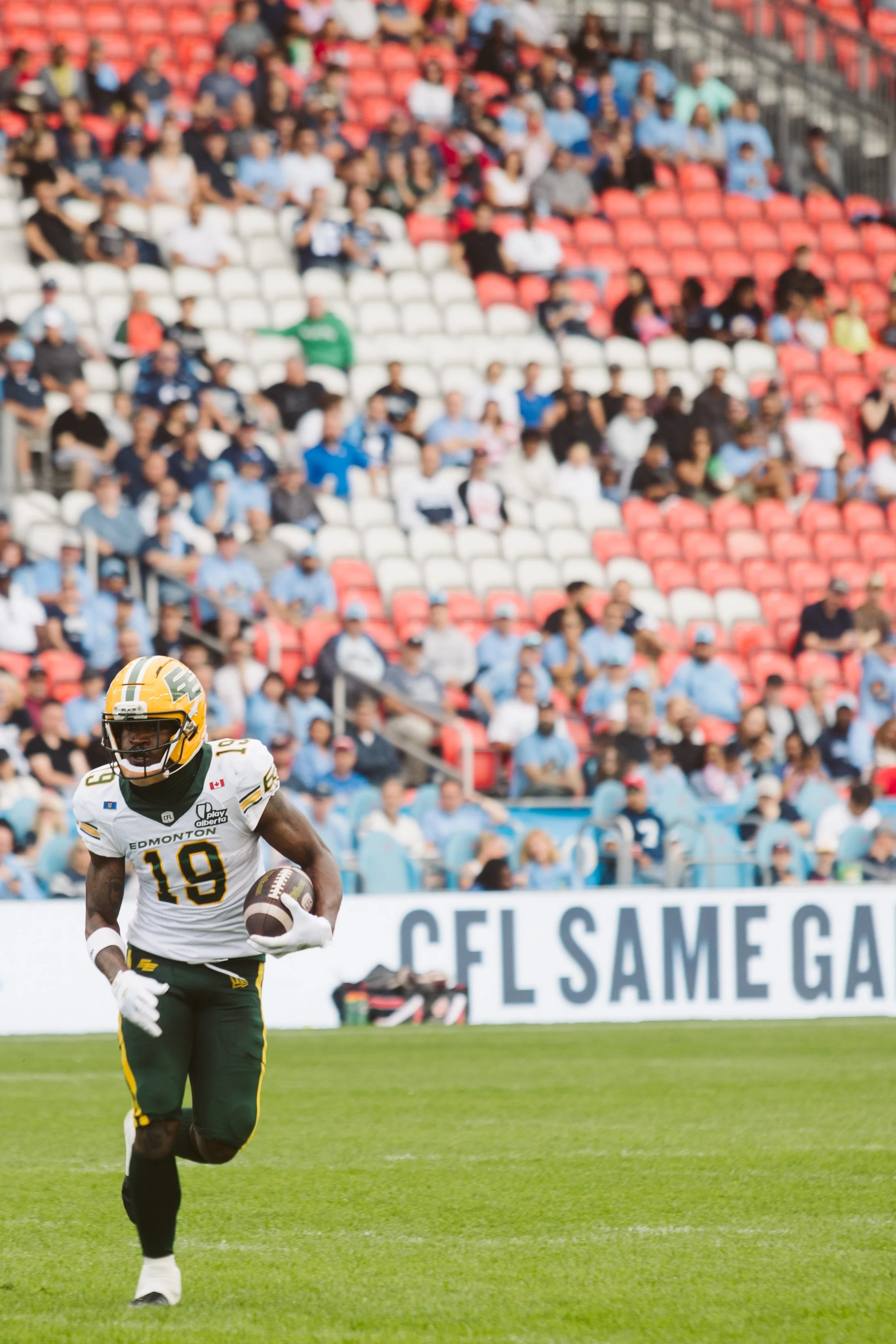 CFL_WEEK15FINALS_@AMANDALEECOFFEY-37.jpg