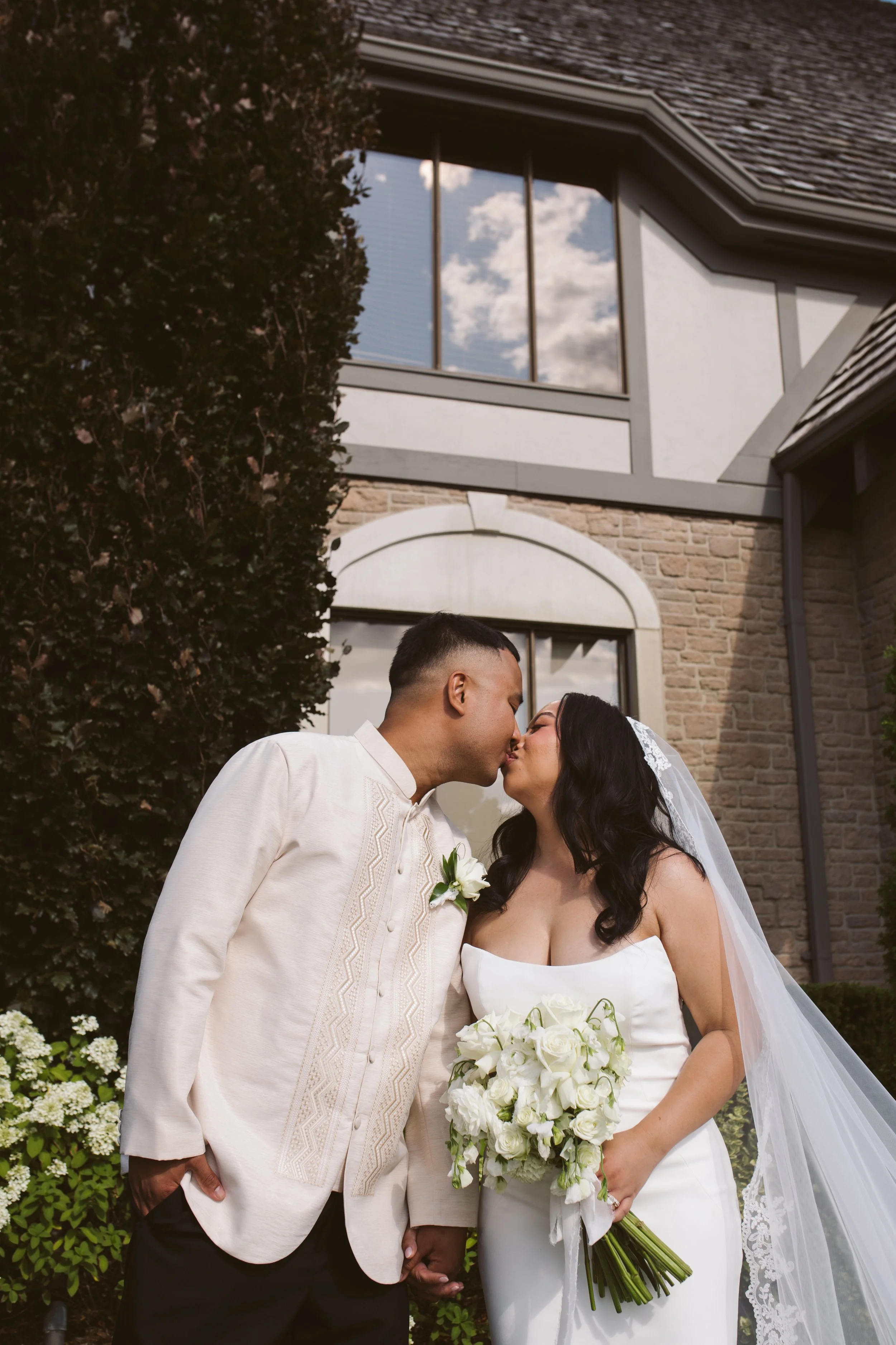RAPHTRISHWEDDINGTEASER_@AMANDALEECOFFEY-42.jpg