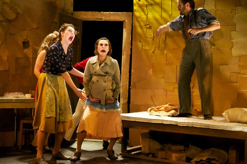 "We Won't Pay, We Won't Pay" as Margherita (center)