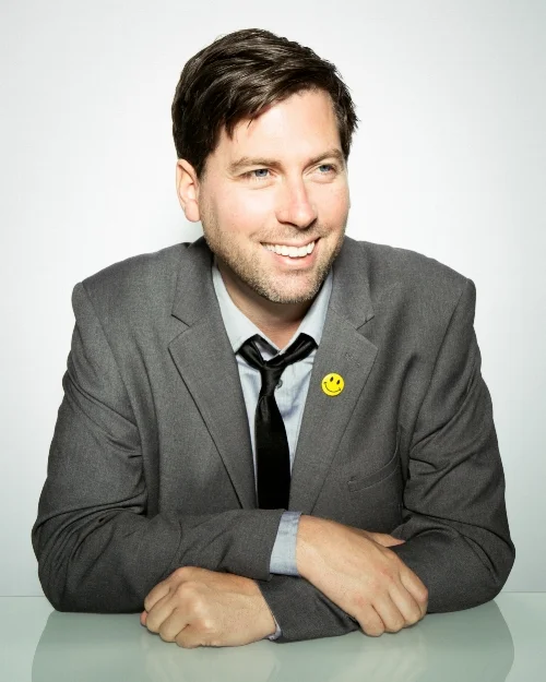 SeanSmileSuit.jpg