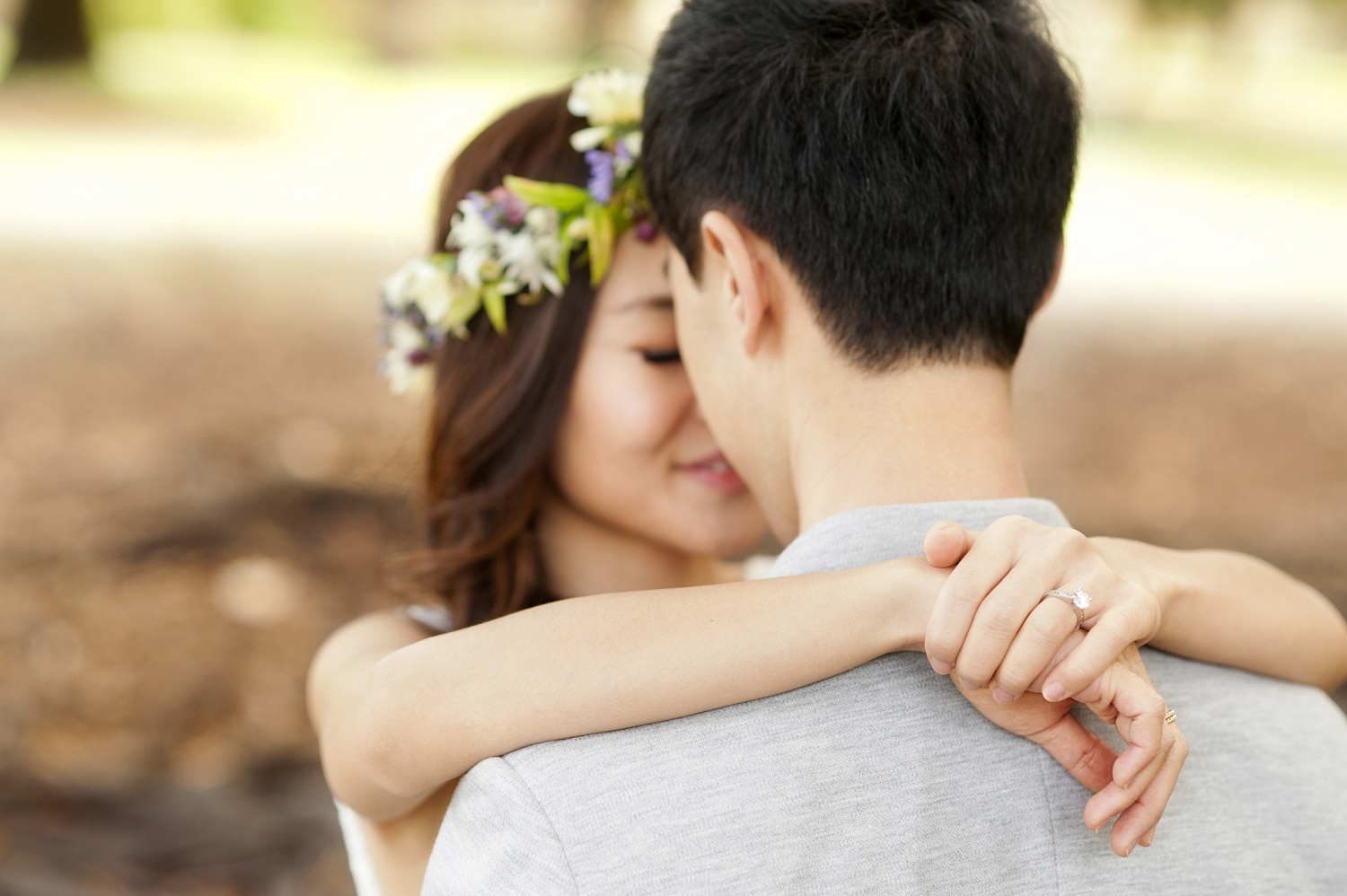 hyde park perth engagement portrait 22.jpg