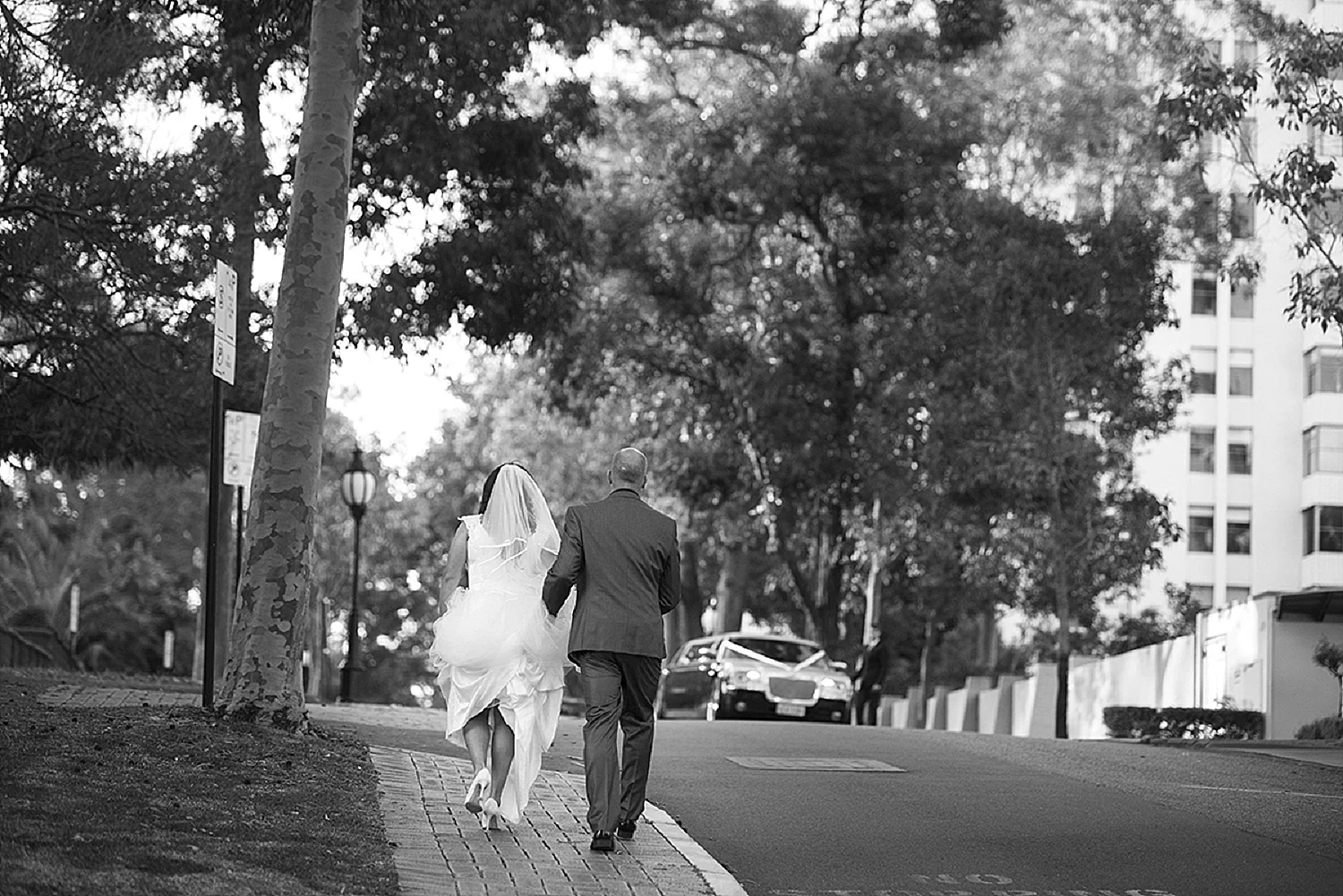 14_perth wedding photographers deray and simcoe.jpg