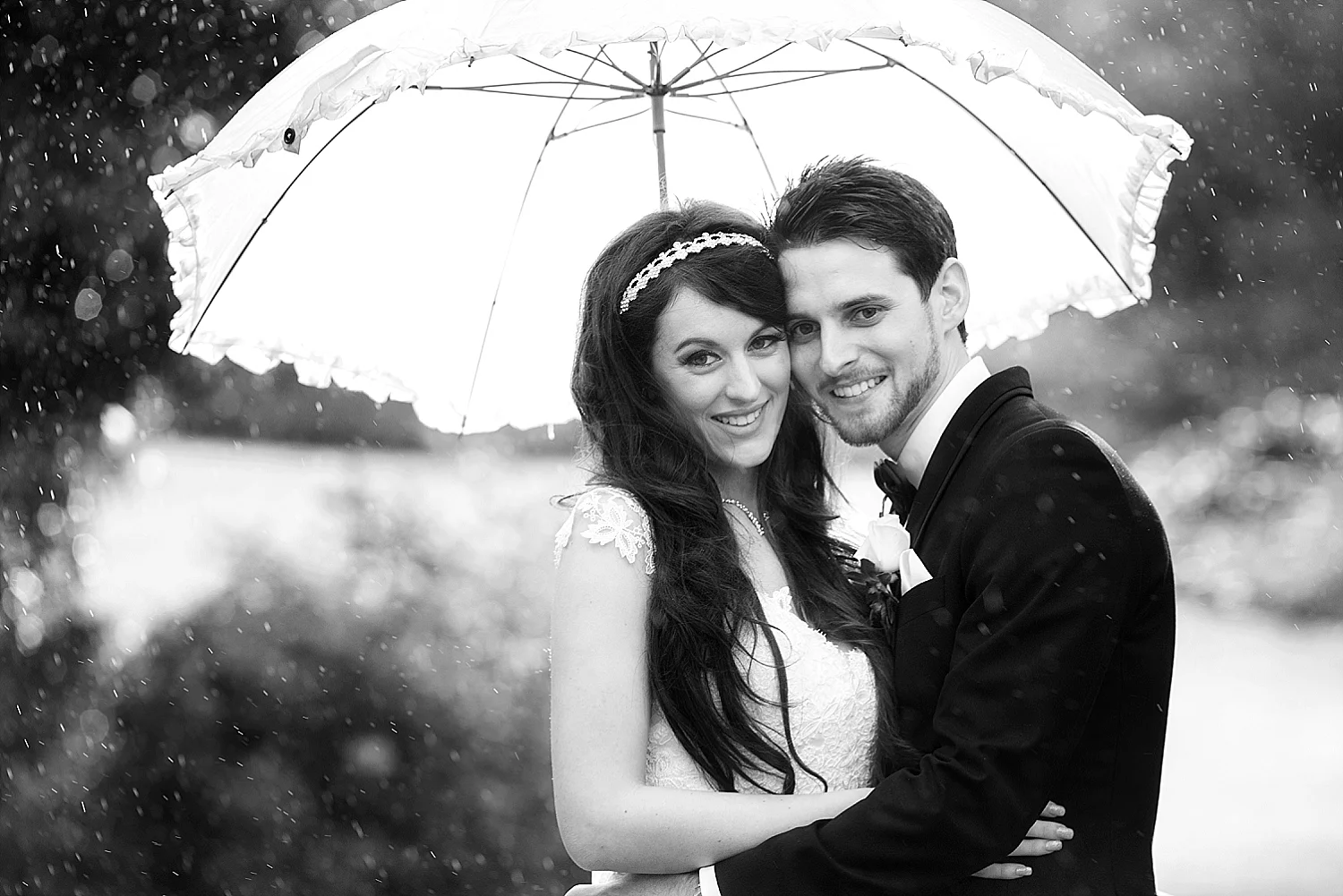 43_perth wedding photographers deray and simcoe.jpg