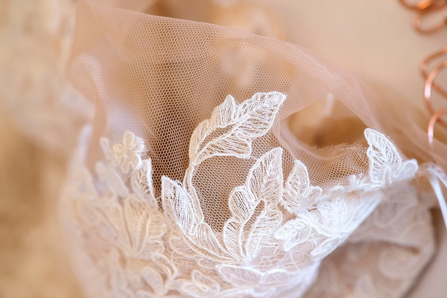 16_couture lace dress wedding perth .jpg