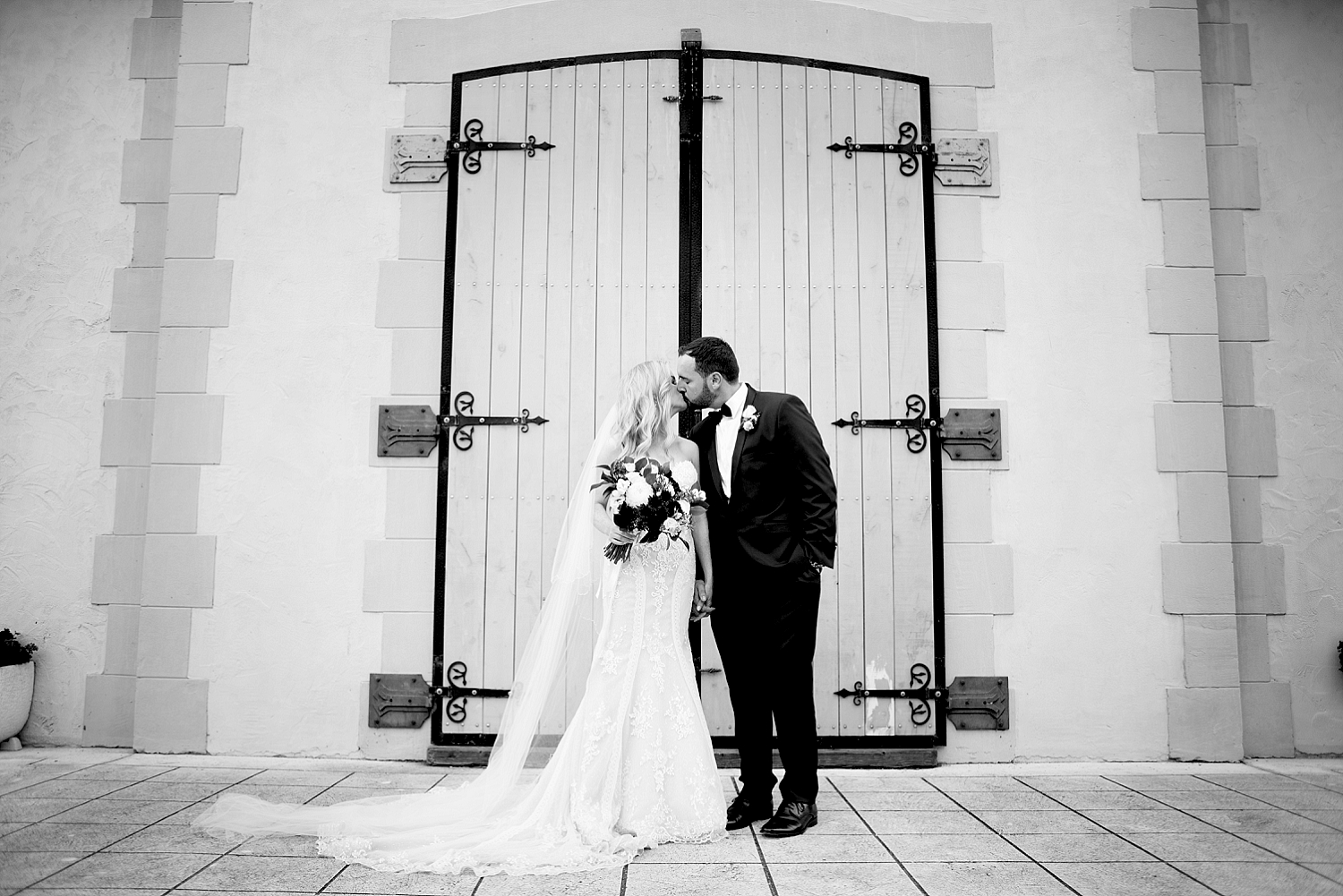 56_perth wedding photographer deray simcoe .jpg
