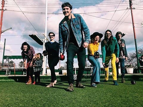 Back at @thornburybowls tomorrow with the captain at the wheel! @stivecollins 
Can&rsquo;t bloody wait! .
.

6.30pm The Finks 
7.30pm @girlatones 
8.30pm Perch Creek
Limited tix remaining, kids travel free. See you tomorrow ✨✨
.
.
.
Alongside a whole