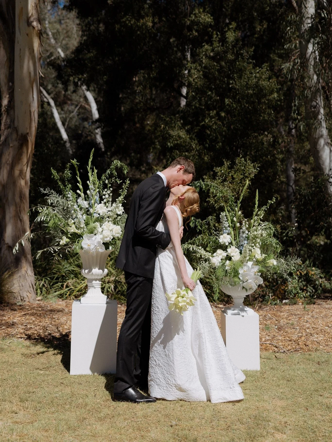 E + C mini wedding-ing in SUCH fabulous style ✨🥹💘 
Vendor dream team:
Venue: @nationalgalleryaus 
Celebrant: @teeganlovesweddings 
Musician: @ryandavidmusic 
Hair artistry: @katelilydressinghair 
MUA: @jacquiscottofficial 
Florals: @joanneflowersof