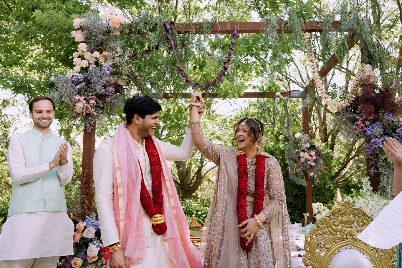 Satchi &amp; Raj 🤍
A beautiful blend of tradition, family, and modern love. Captured on a blend of digital and 35mm
Photographing weddings like this will never not feel special.
#hinduwedding #modernwedding #canberraweddingphotographer #35mmfilm #we
