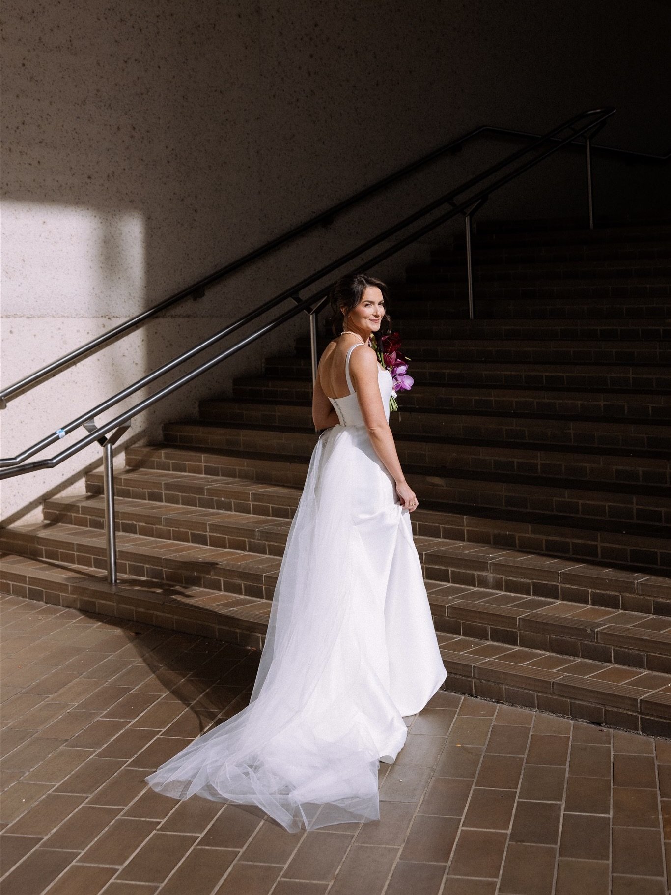 A little first look magic with Emma and Elliot 🪄
There&rsquo;s something about carving out a quiet moment before everything begins. Without the audience or pressure, just the two of you&hellip;
It settles the nerves, slows the day down, and (selfish