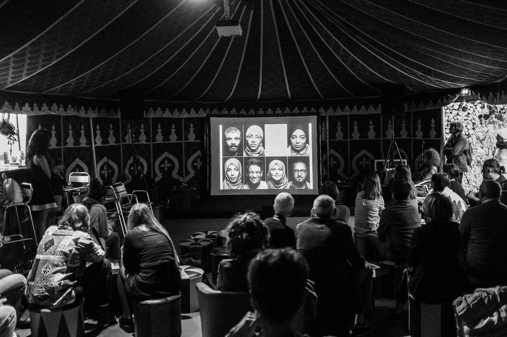  Exposition Sous le Jasmin, histoires d'une répression en Tunisie. Festival Les Francophonies en Limousin. Limoges. 2017. 