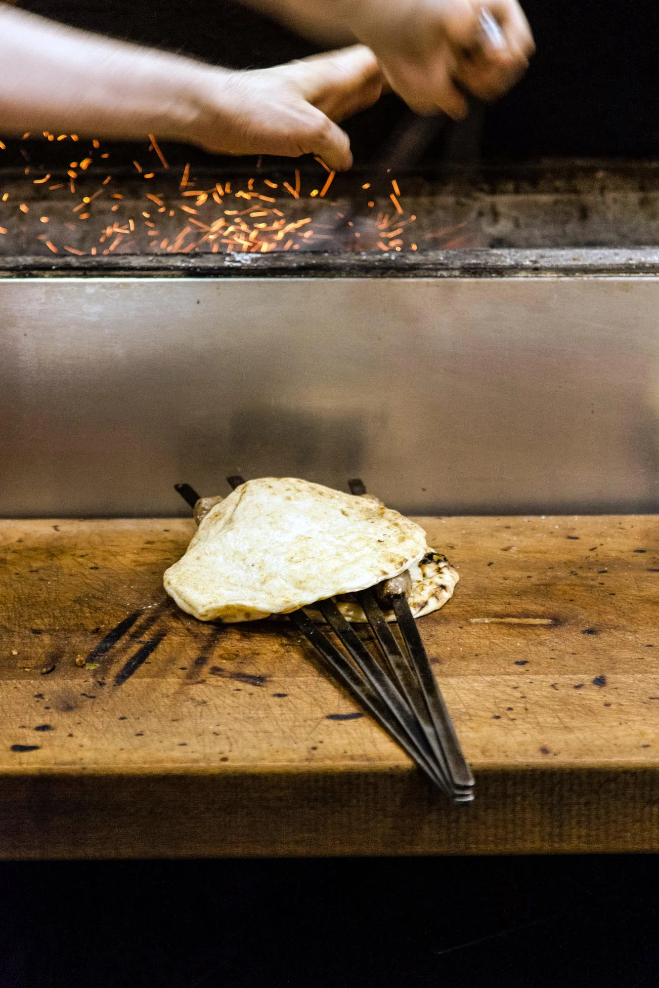 05-201806-GRECE-COMPTOIR-ATH-GYROS©AUGUSTIN_LE-GALL_HAYTHAM-PICTURES-IMG_0267.jpg