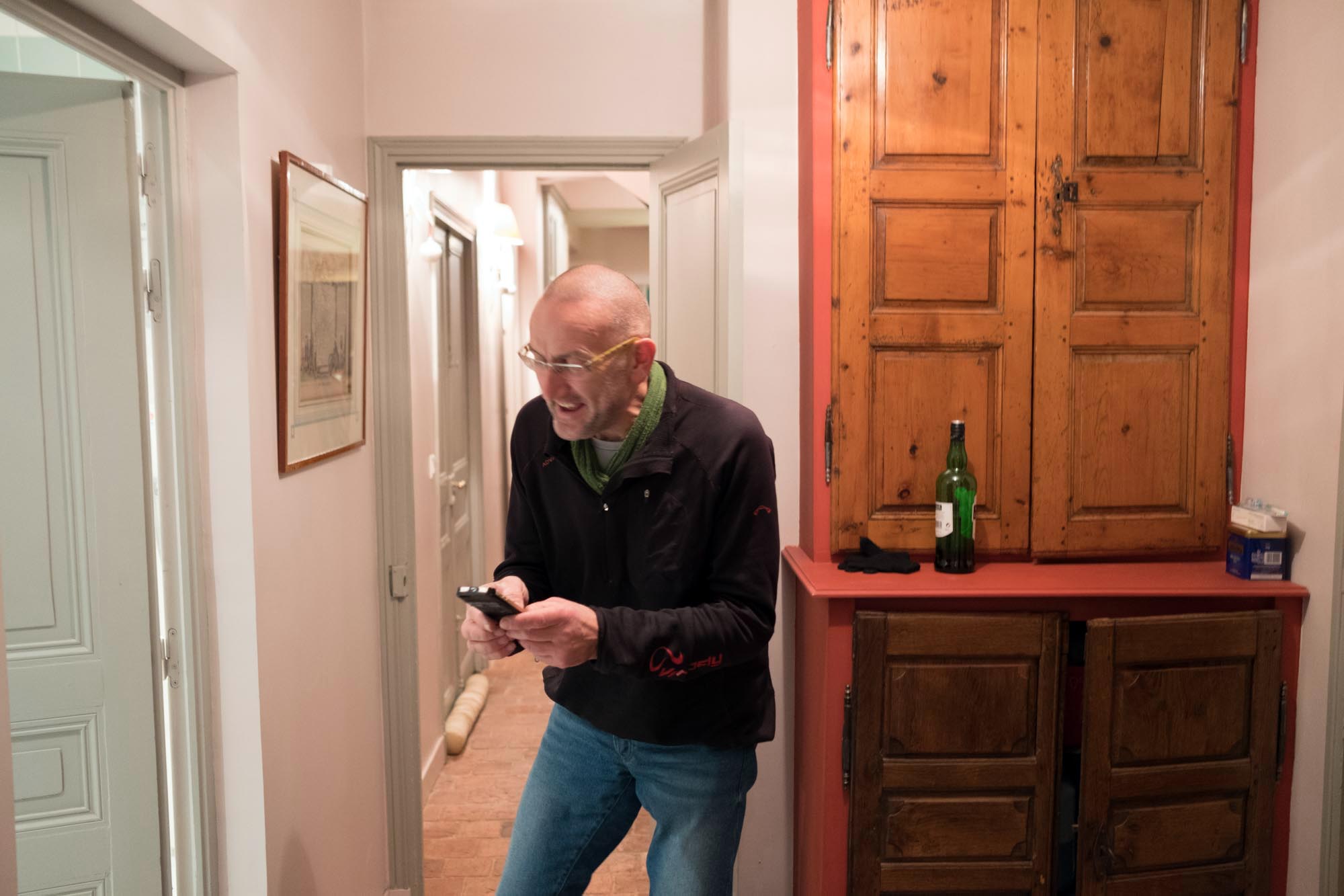  Nogent sur Marne. Le 03 decembre 2018. Patrick explose de joie apres reçu un sms de l’Elysees lui confirmant qu’il serait reçu par le president le lendemain matin. 