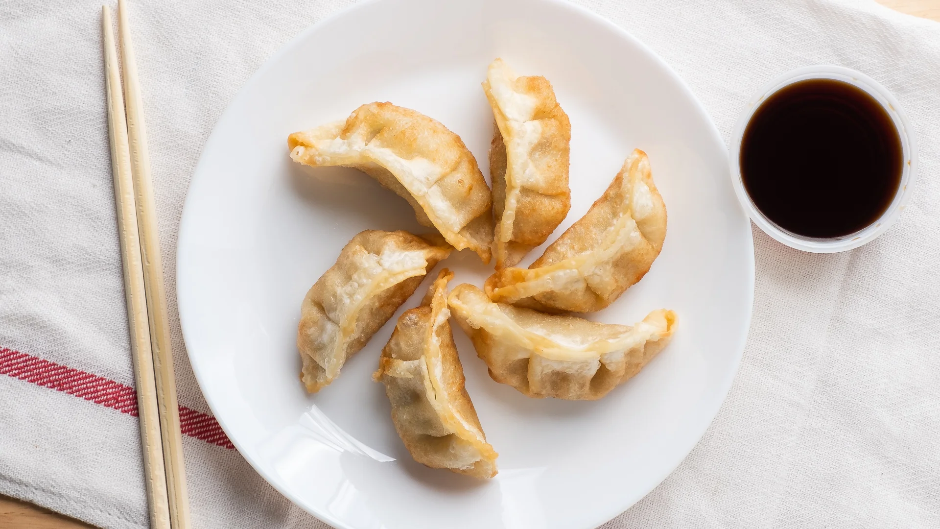 Gyoza Chicken Dumplings (6 Pcs.).jpg