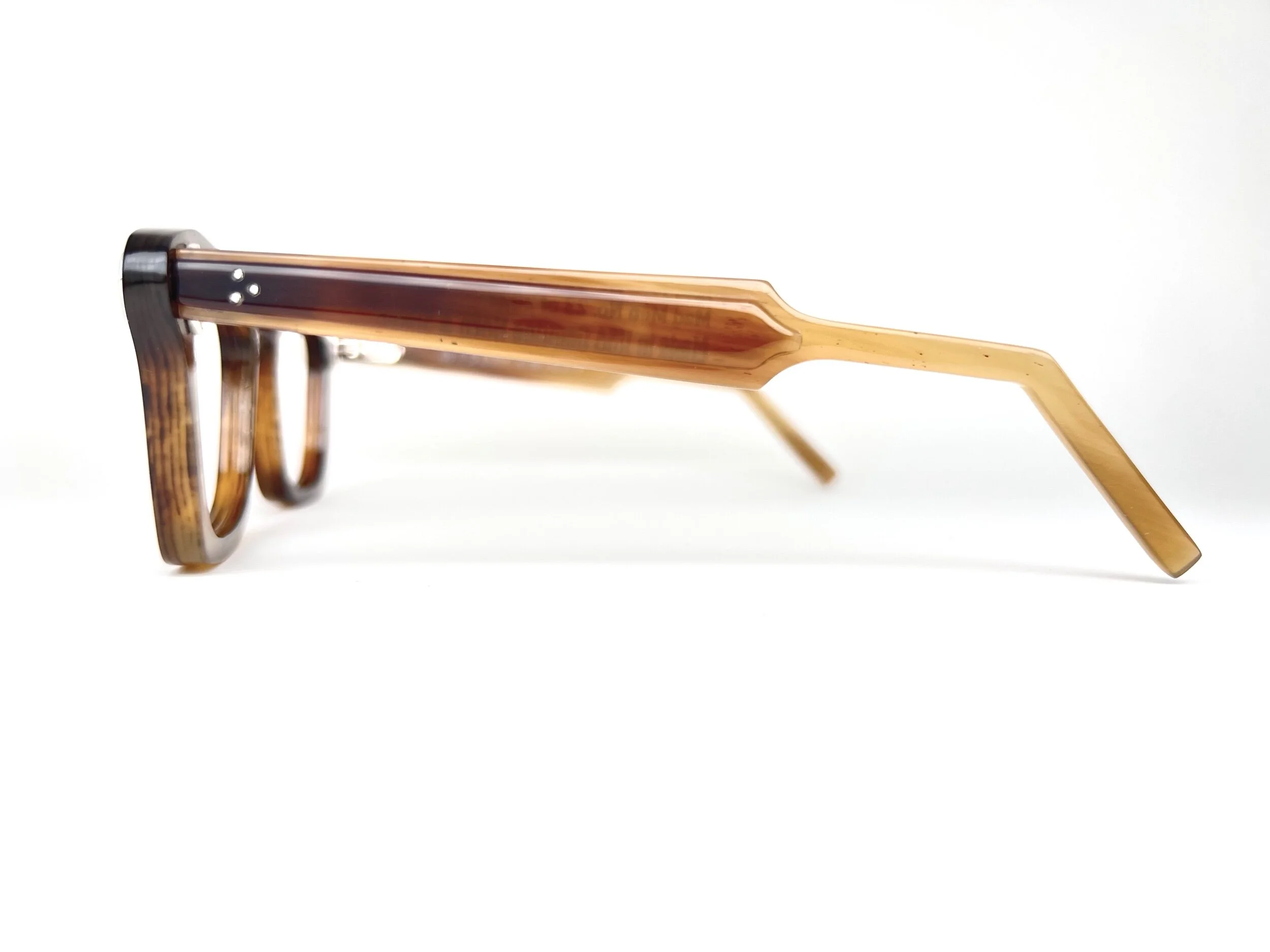 E198FCD3-9C49-416E-9A6C-A783578EC0BE