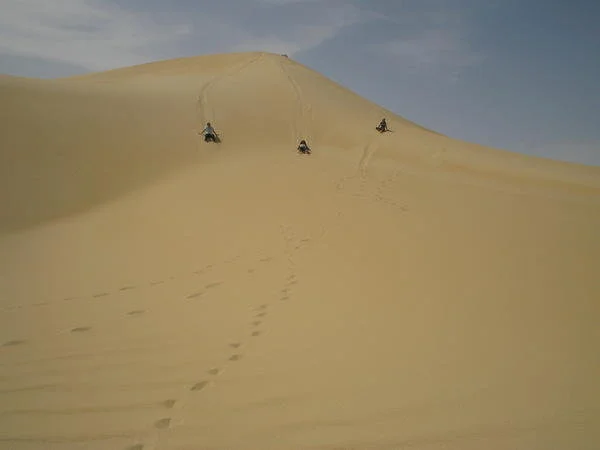 THE SAHARA in egypt — Lyra having fun WITH FRIENDS