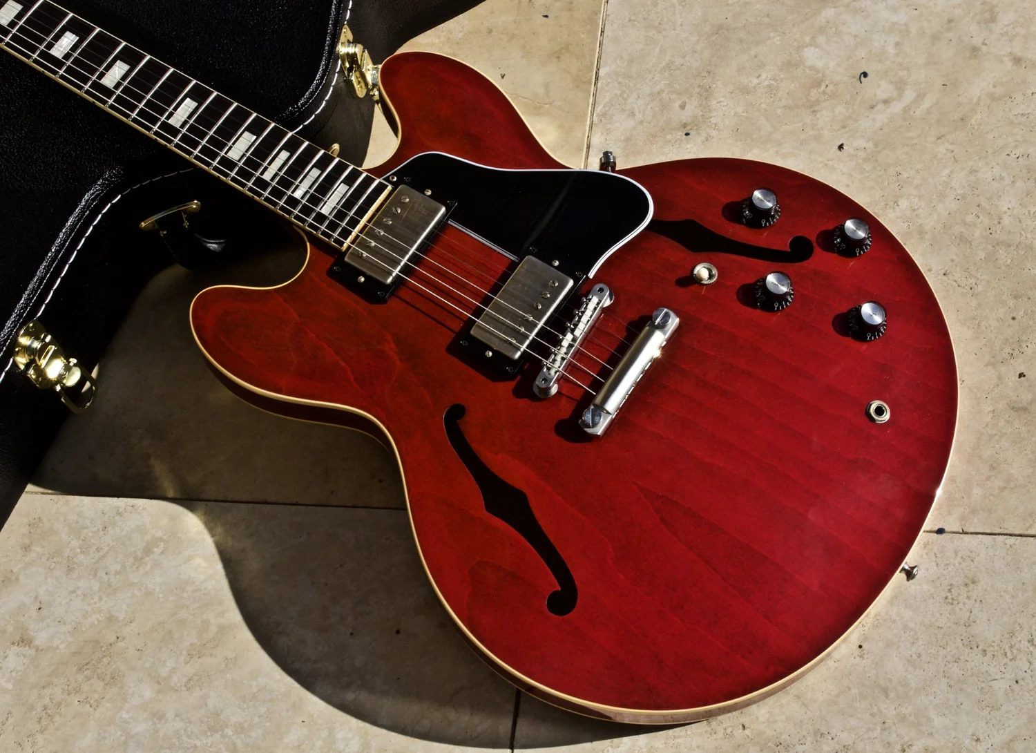 2017 Gibson Memphis ES-335 1963 Reissue Block Cherry VOS — Breaze