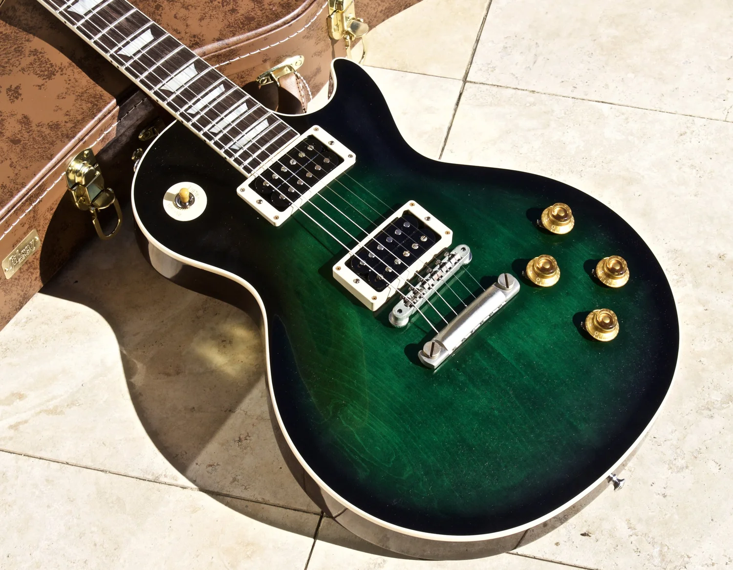 ギター Gibson CS LesPaul Custom GIBSON CUSTOM HC 1957 Les Paul Custom 2004 Black Beauty [SN