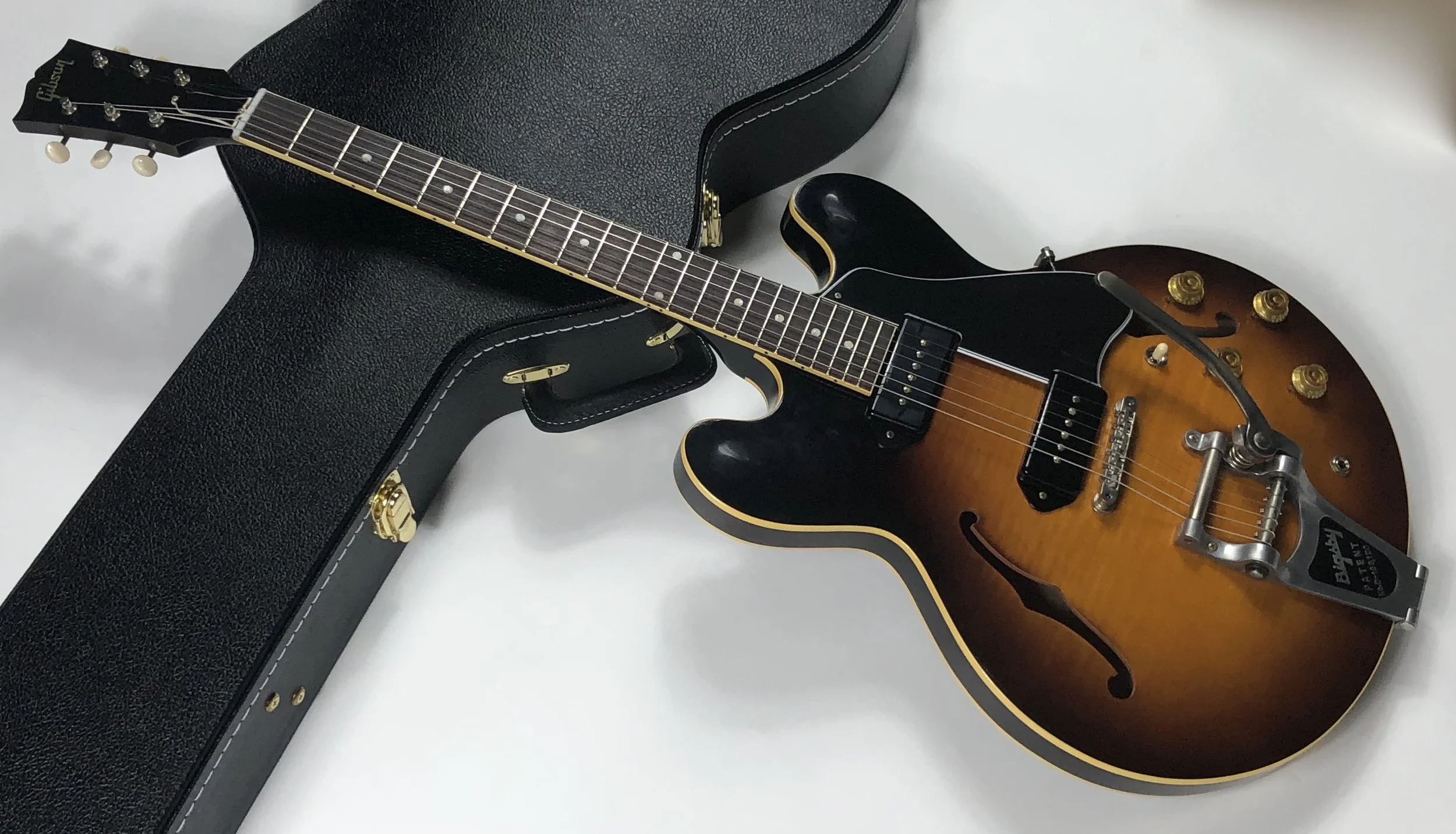 2016 Gibson ES-330 1961 Reissue with Bigsby Vintage Burst