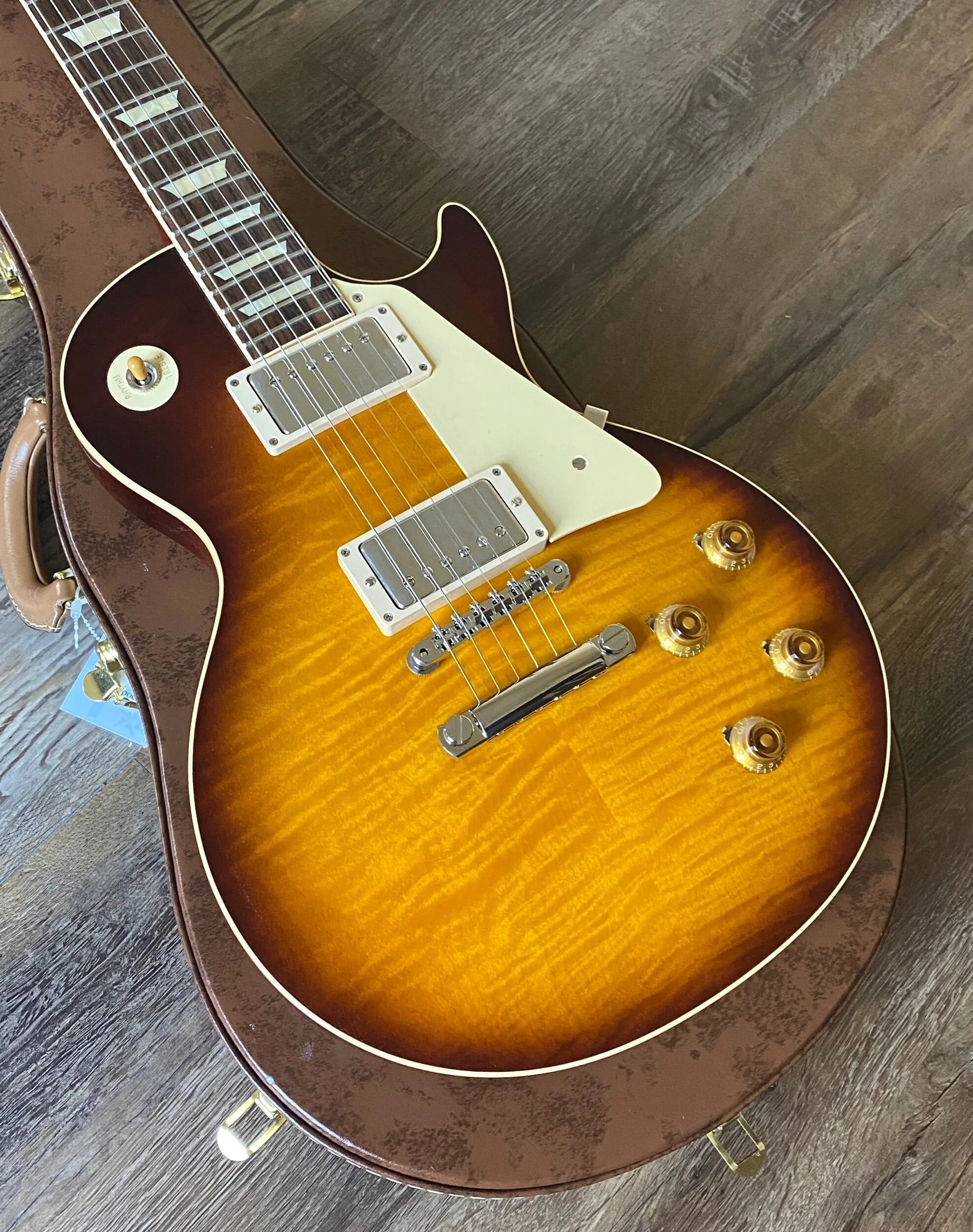 CFC02D99-518A-4C39-9D2C-C2764C7D98F7