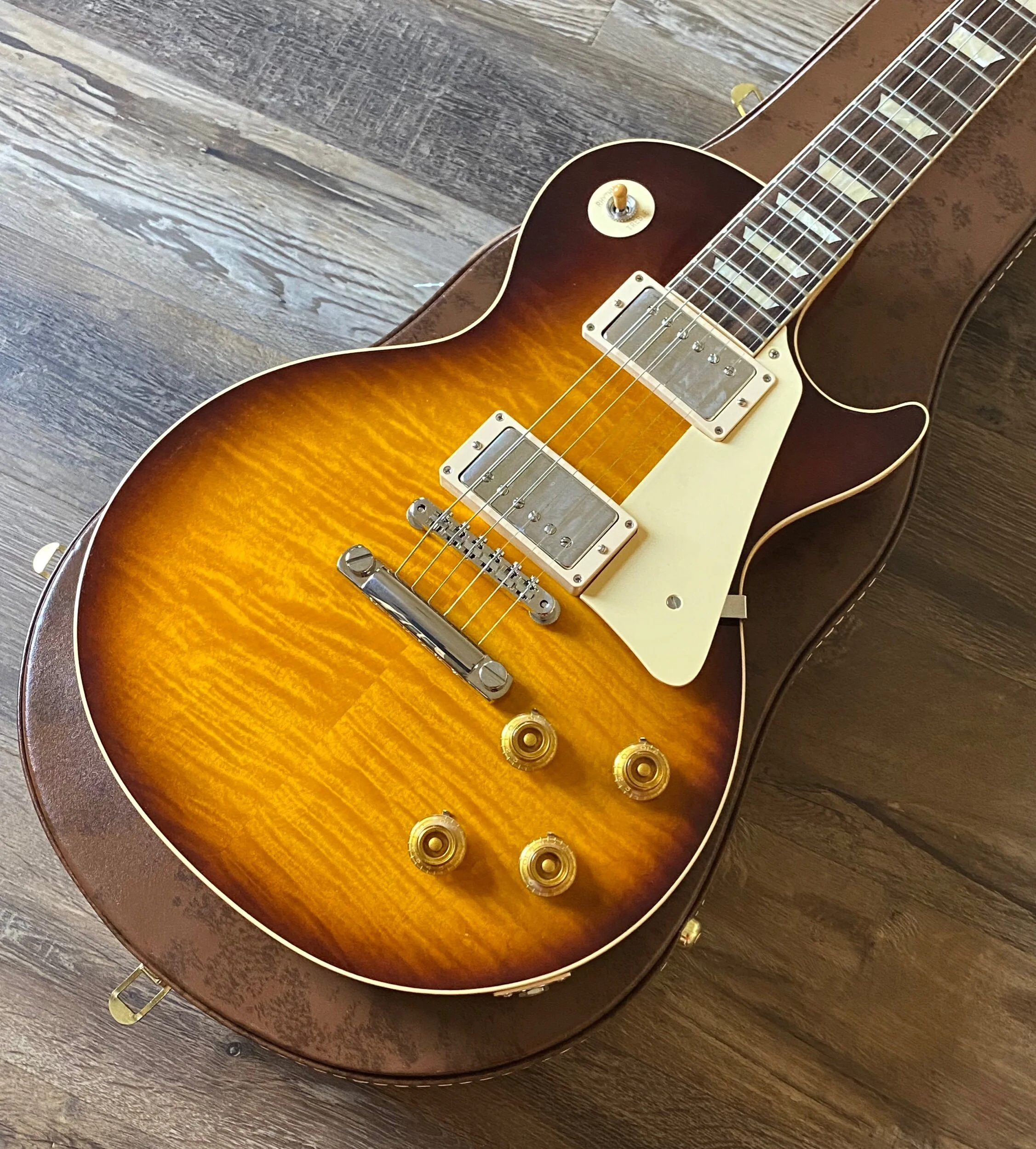 B6BF779D-7F88-4241-9E72-8FFC08C89620